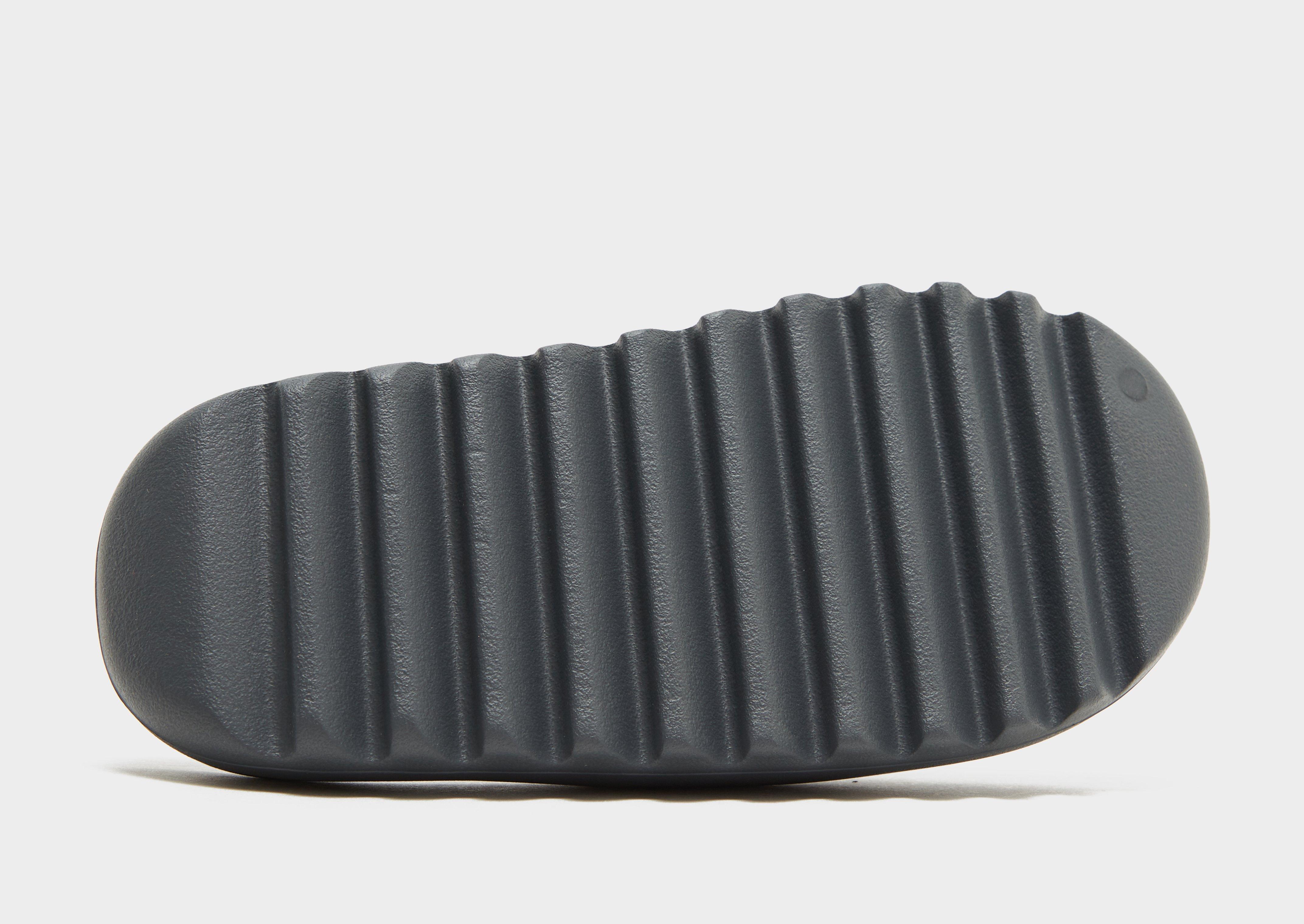 adidas YEEZY Slide