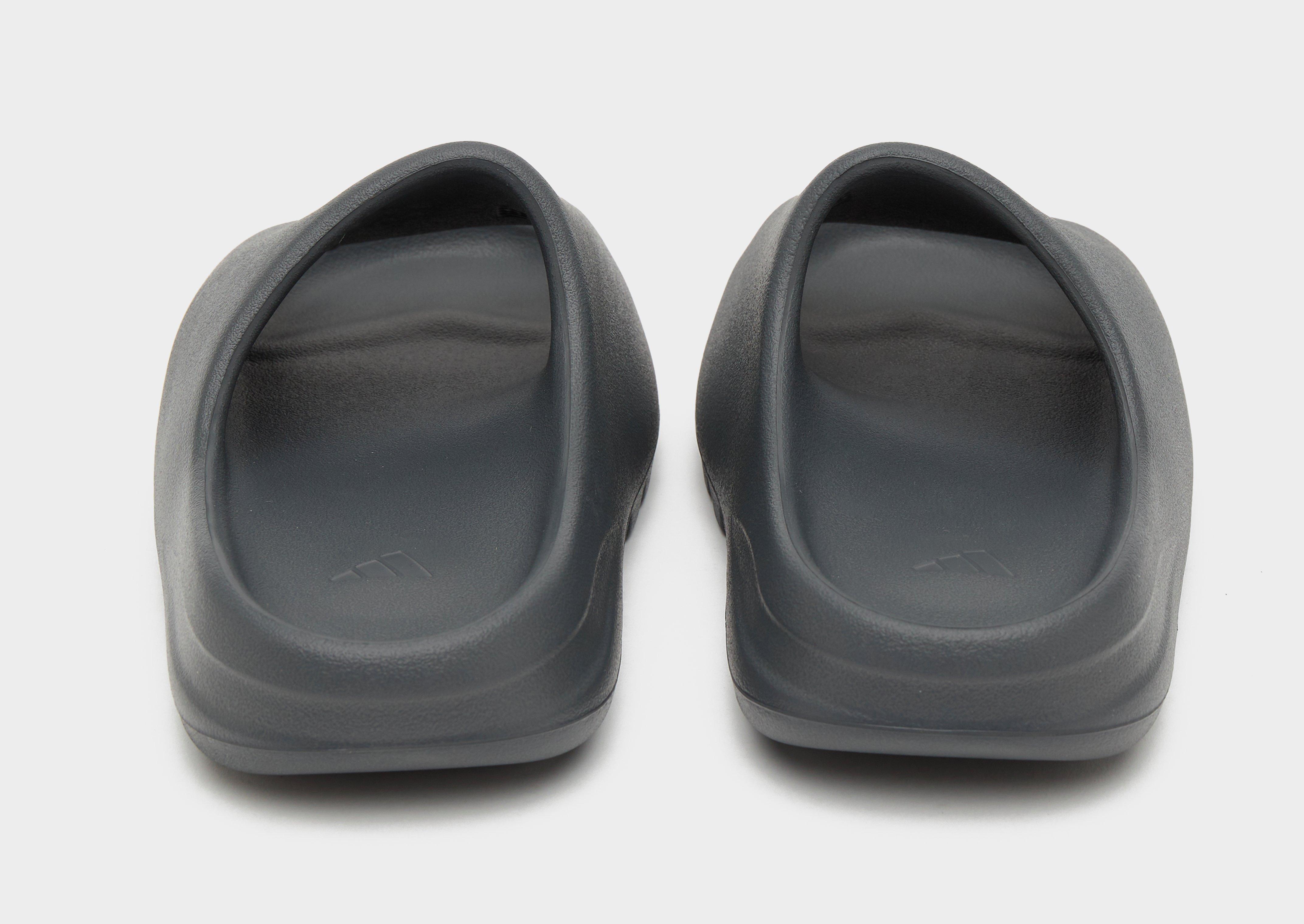 adidas YEEZY Slide Women's
