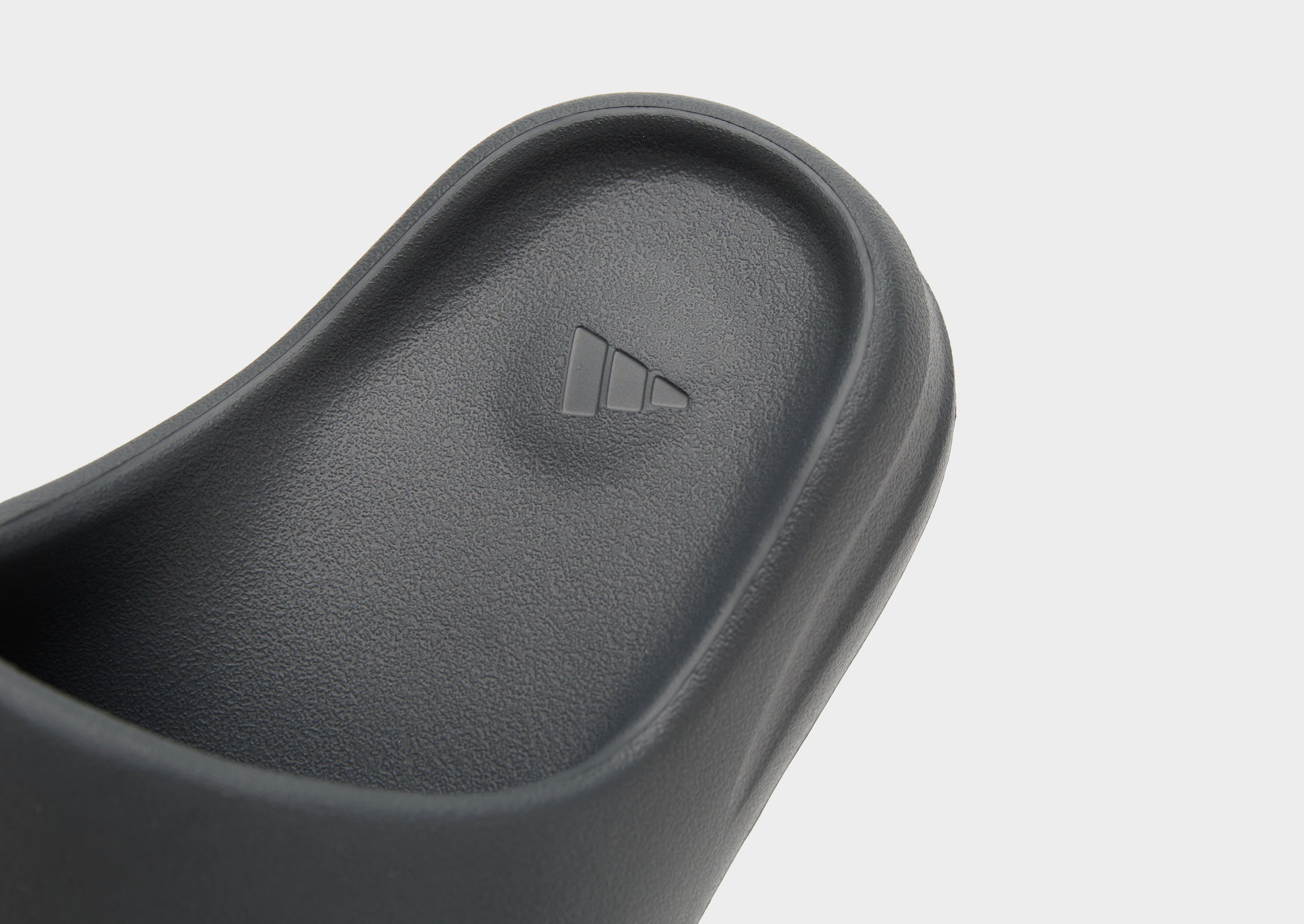 adidas YEEZY Slide Women's