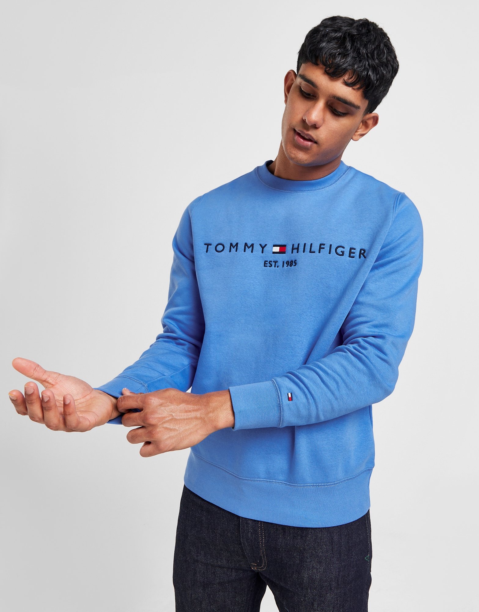 Blue Tommy Hilfiger Embroidered Logo Crew Sweatshirt - JD Sports NZ
