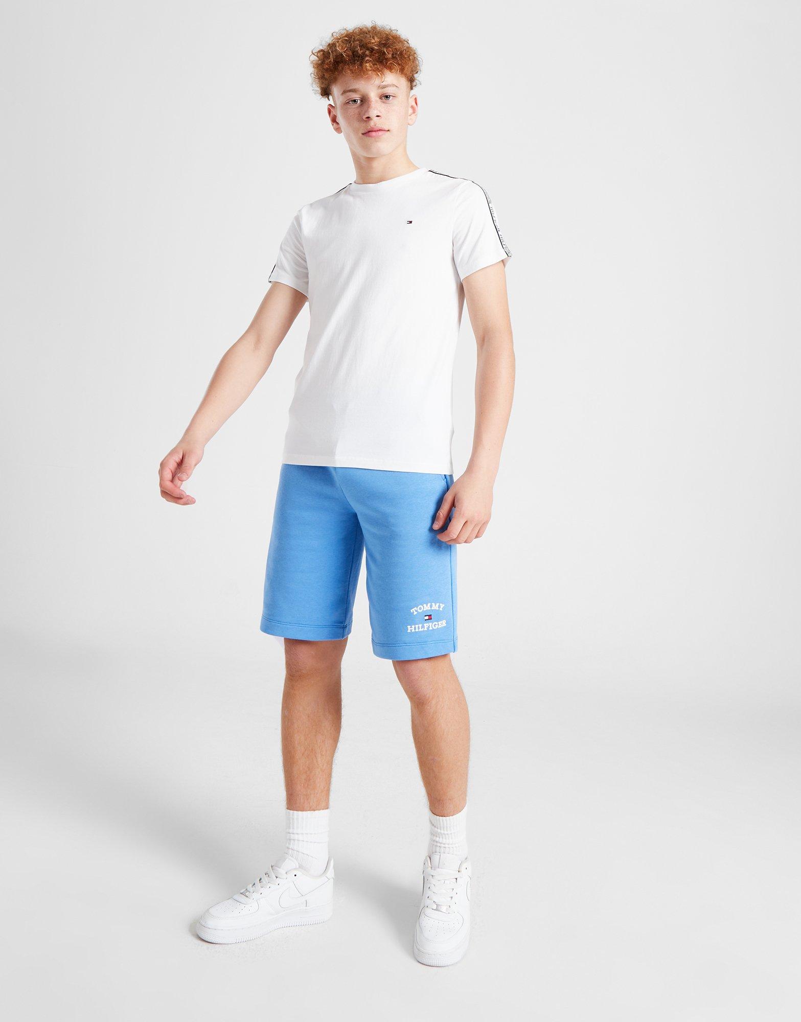 Tommy Hilfiger Pantaloncini Arch Logo Junior in Celeste | JD Sports
