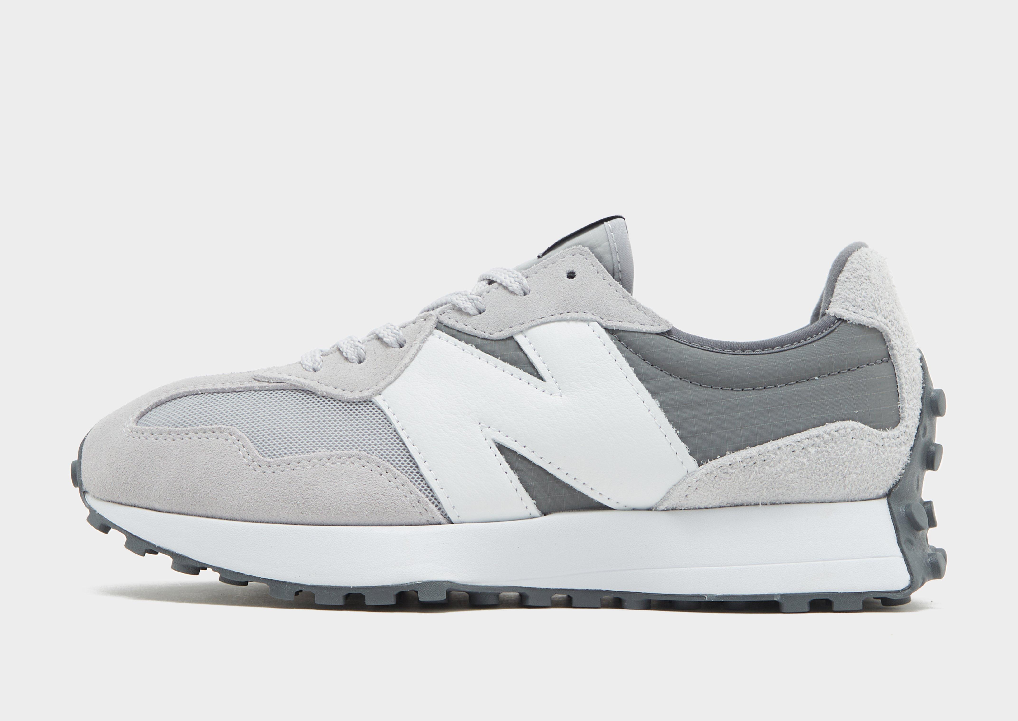 New Balance Sneakers 327 Man Grey, grey, 9.5 AU