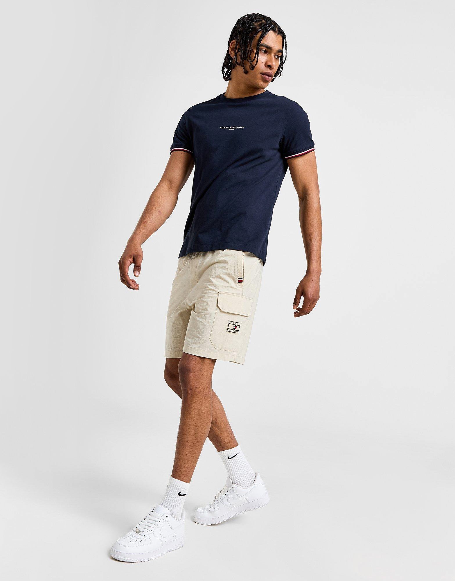 Tommy Hilfiger Pantaloncini Cargo Tech in Marrone | JD Sports