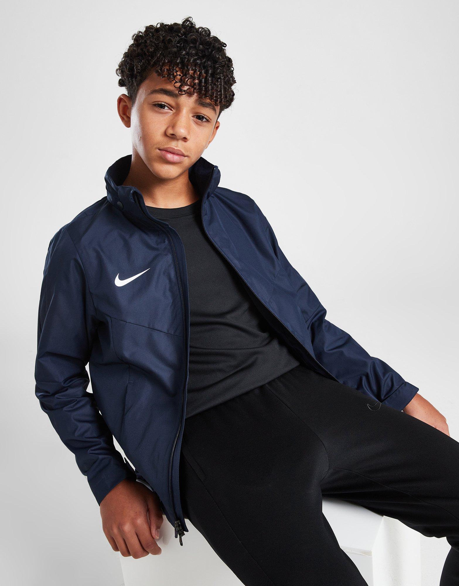 Nike academy 18 shop rain jacket review