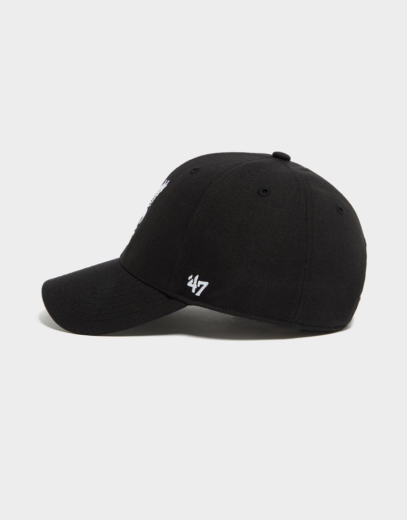 Official Team Liverpool FC Snapshot Cap