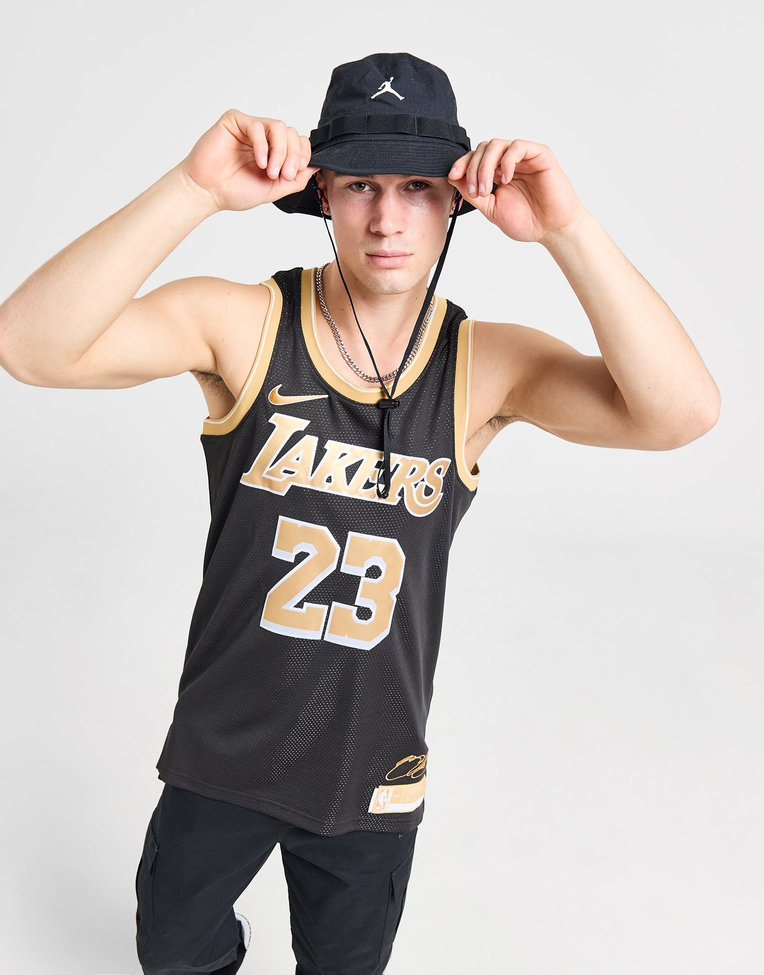 Black Nike NBA LA Lakers James #23 Select Series Jersey | JD Sports