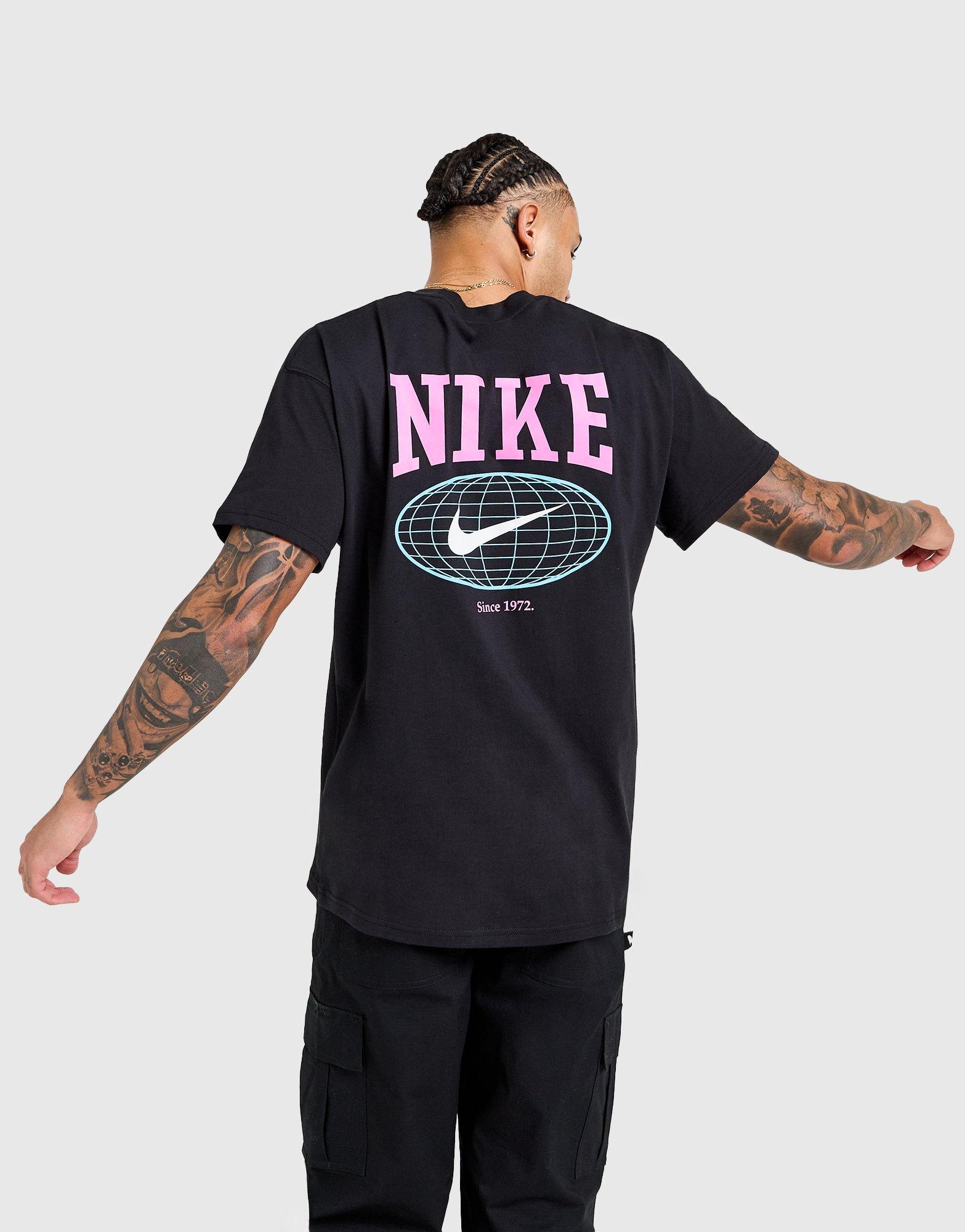 Nike Globe T-Shirt