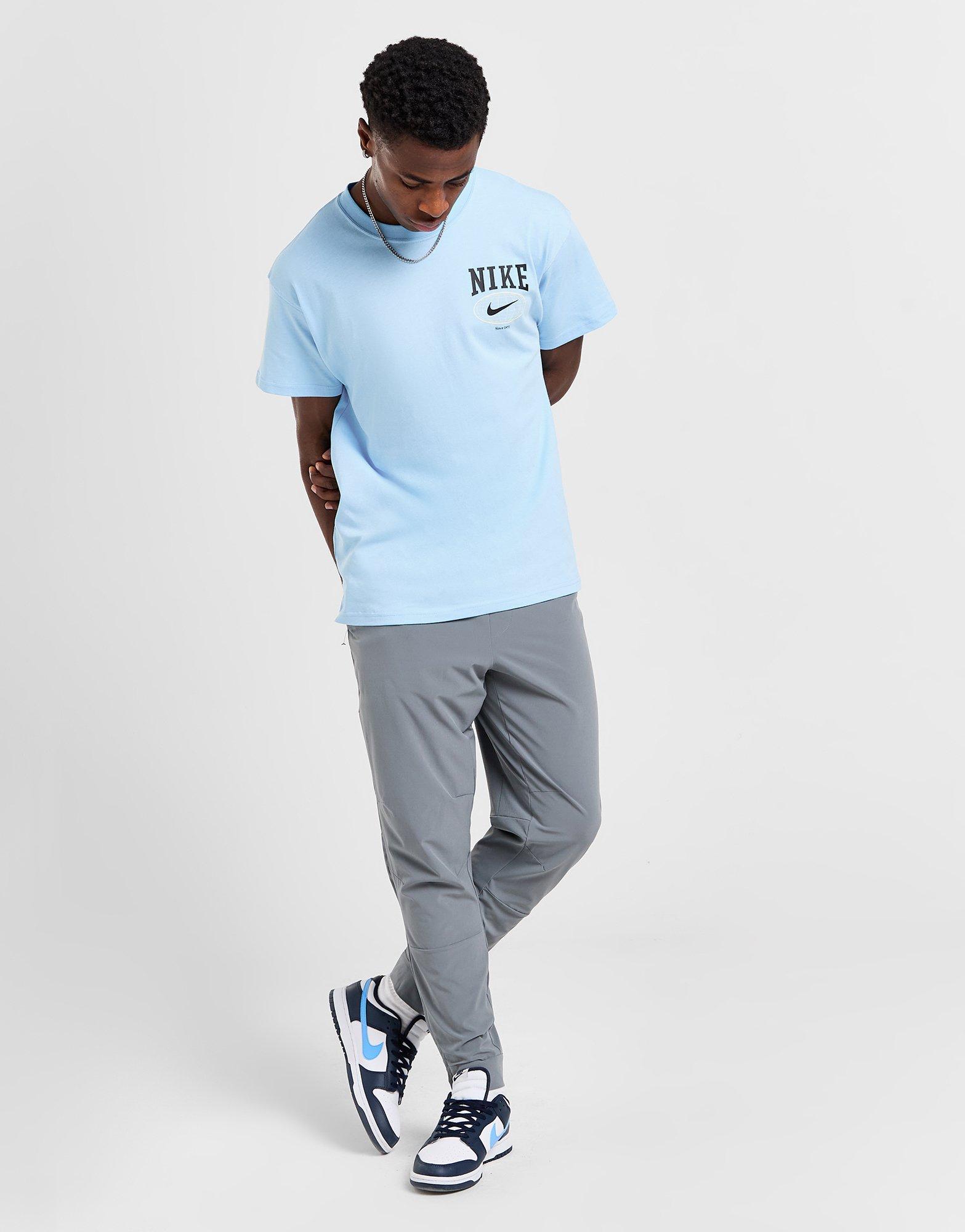 Nike Globe T-Shirt