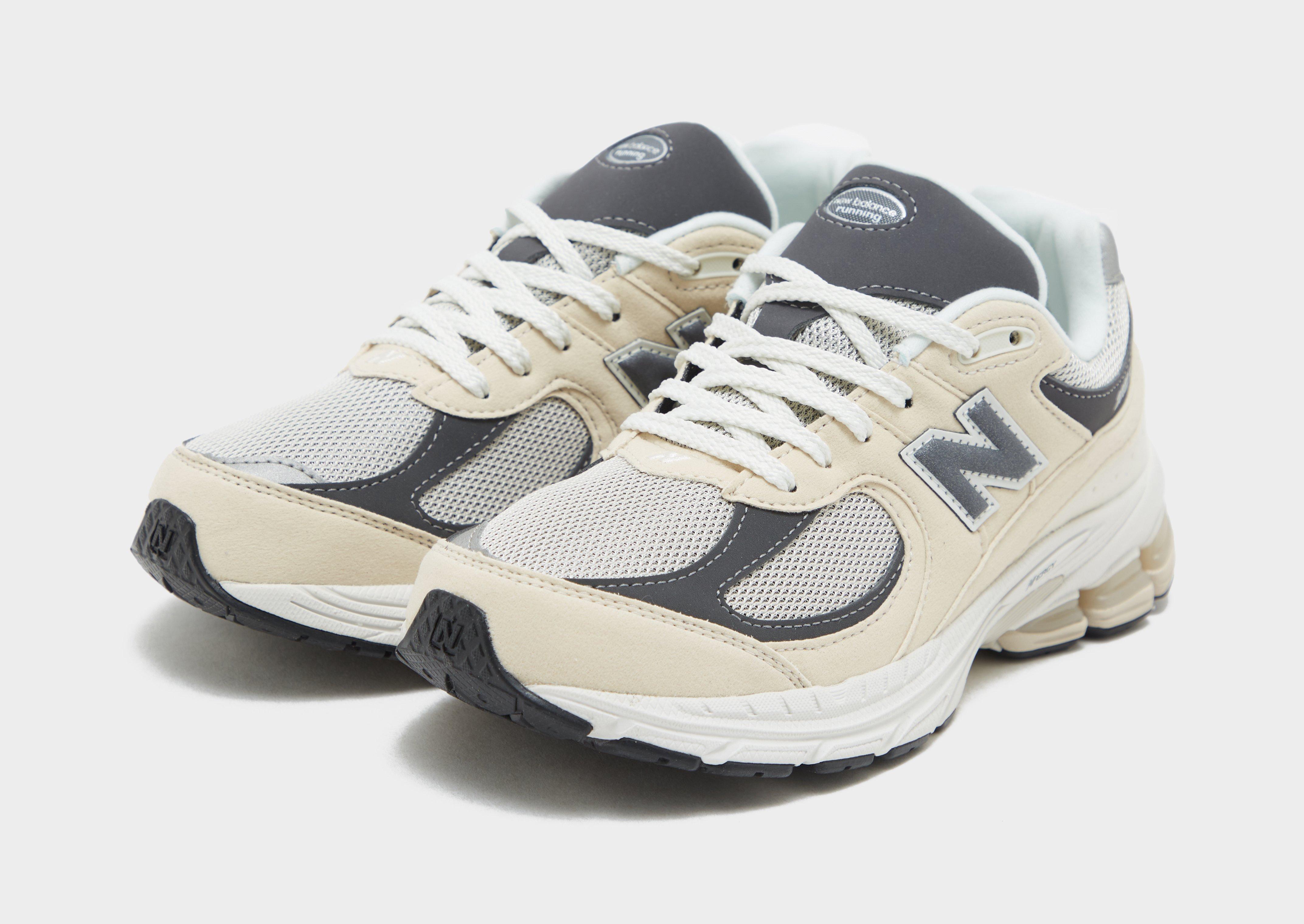 New Balance 2002R Junior