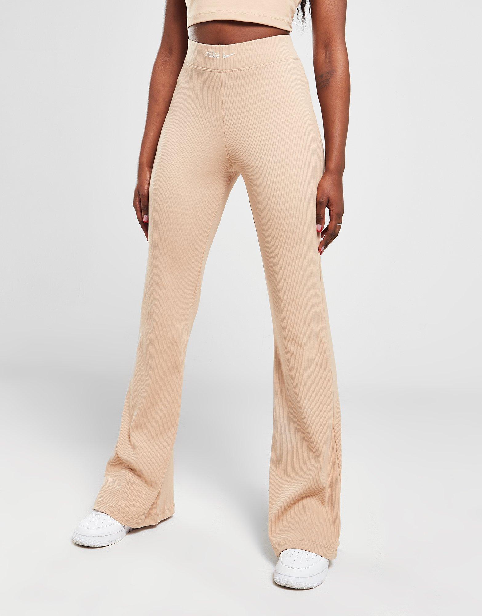 Nike Trend Ribbed Flare Leggings