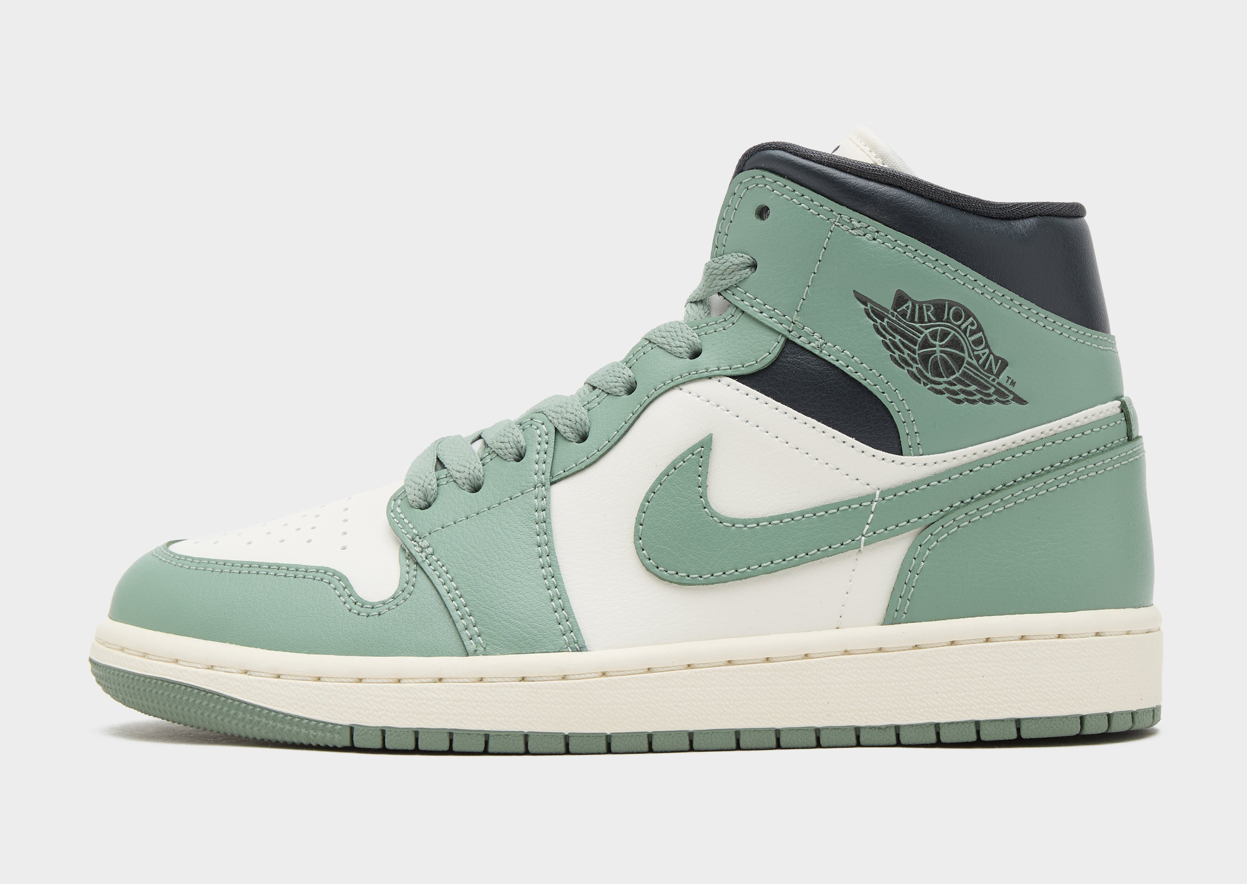 Air jordan 1 mid mujer on sale