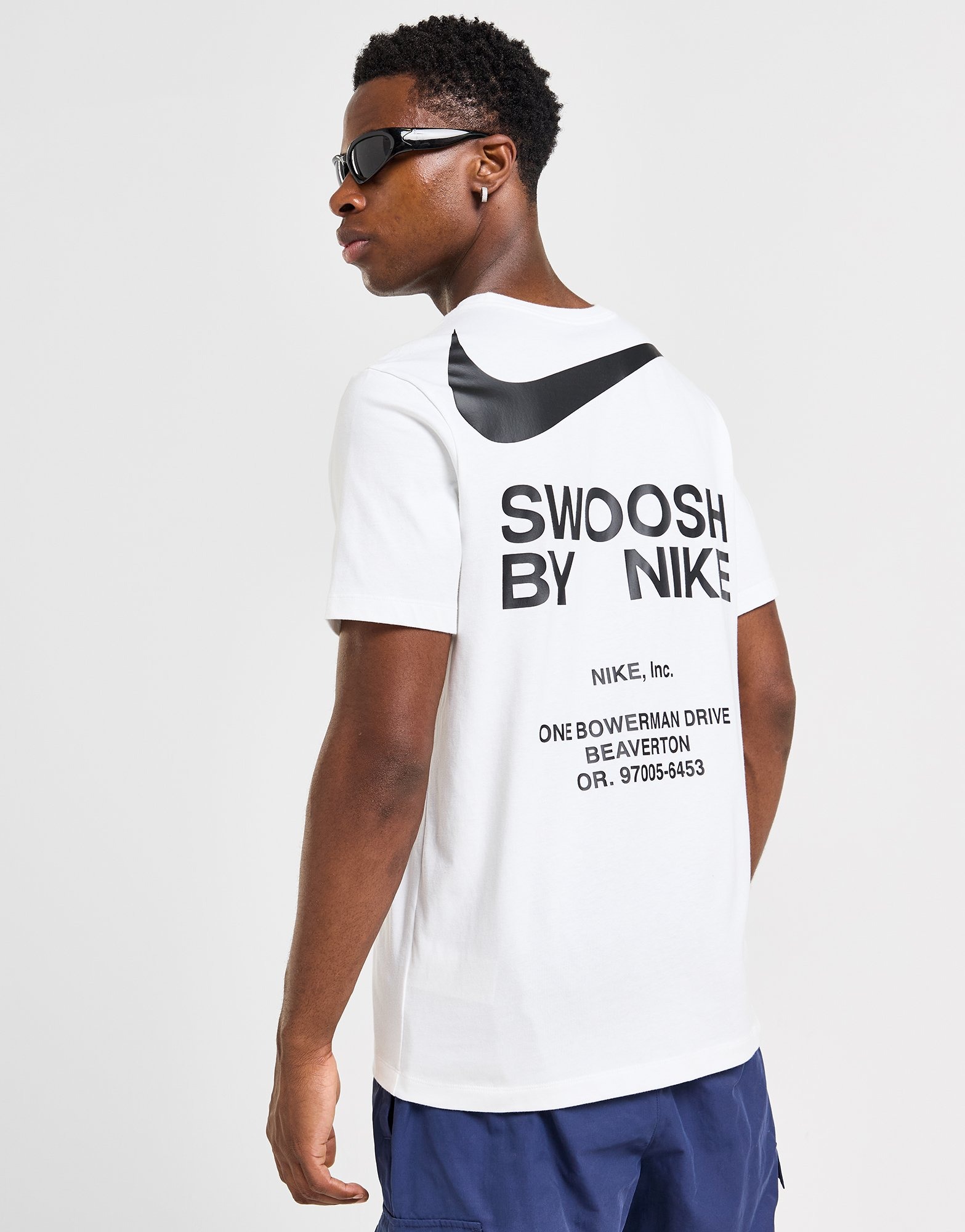 Nike Maglia Swoosh in Bianco JD Sports