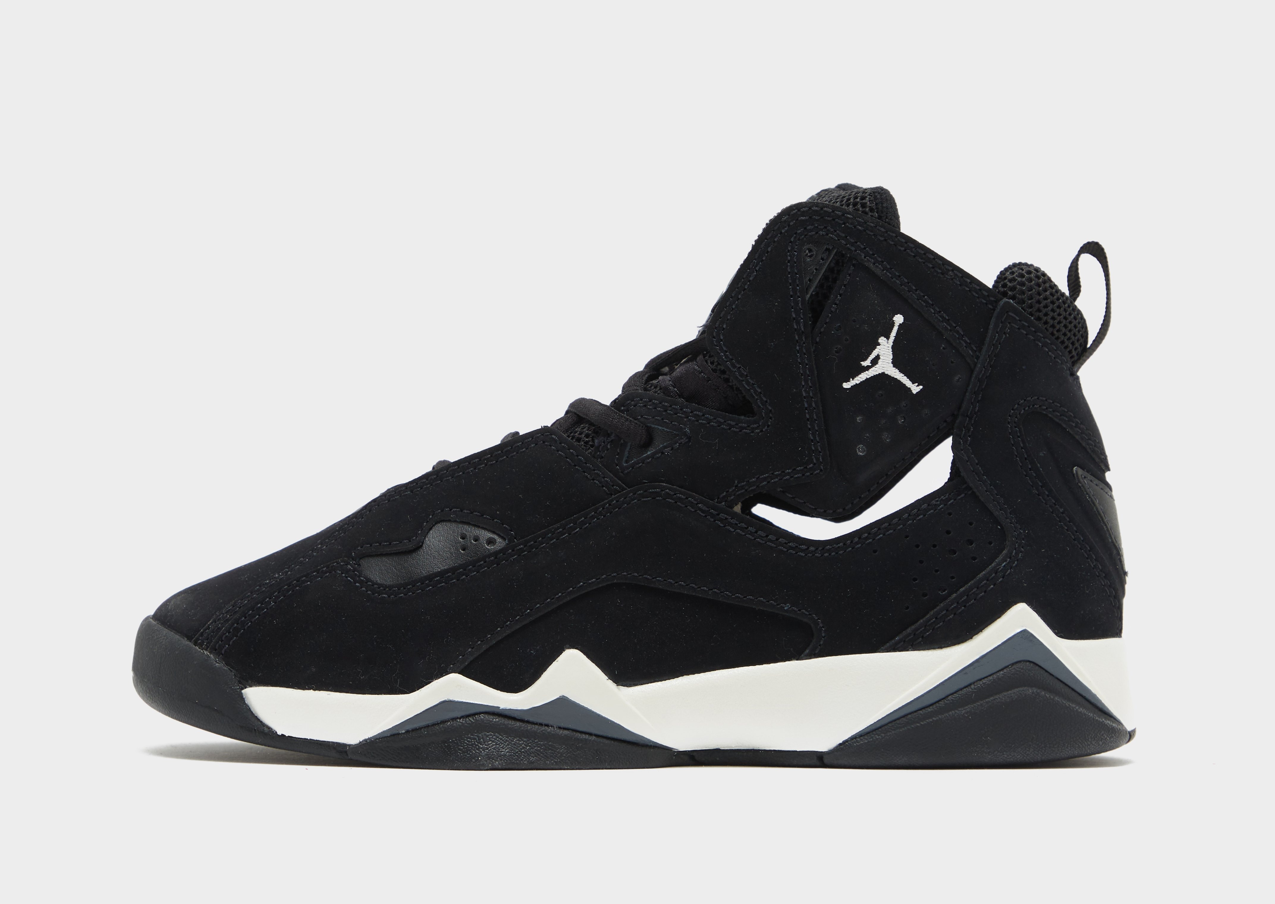 Jordan fly nere 2025