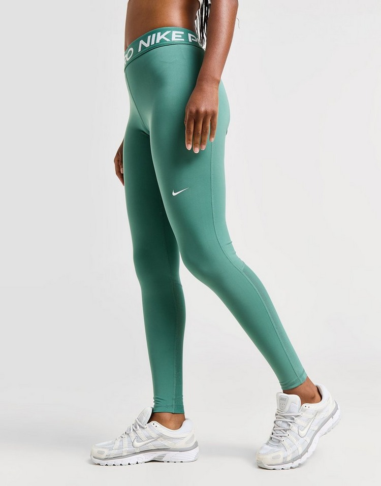 Nike Trikoot Naiset