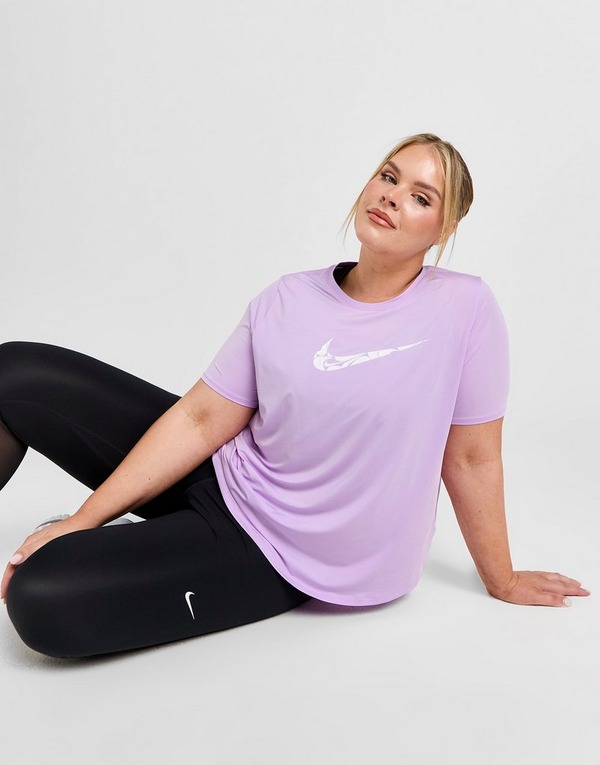 Nike Plus Size Swoosh T-Shirt Damen