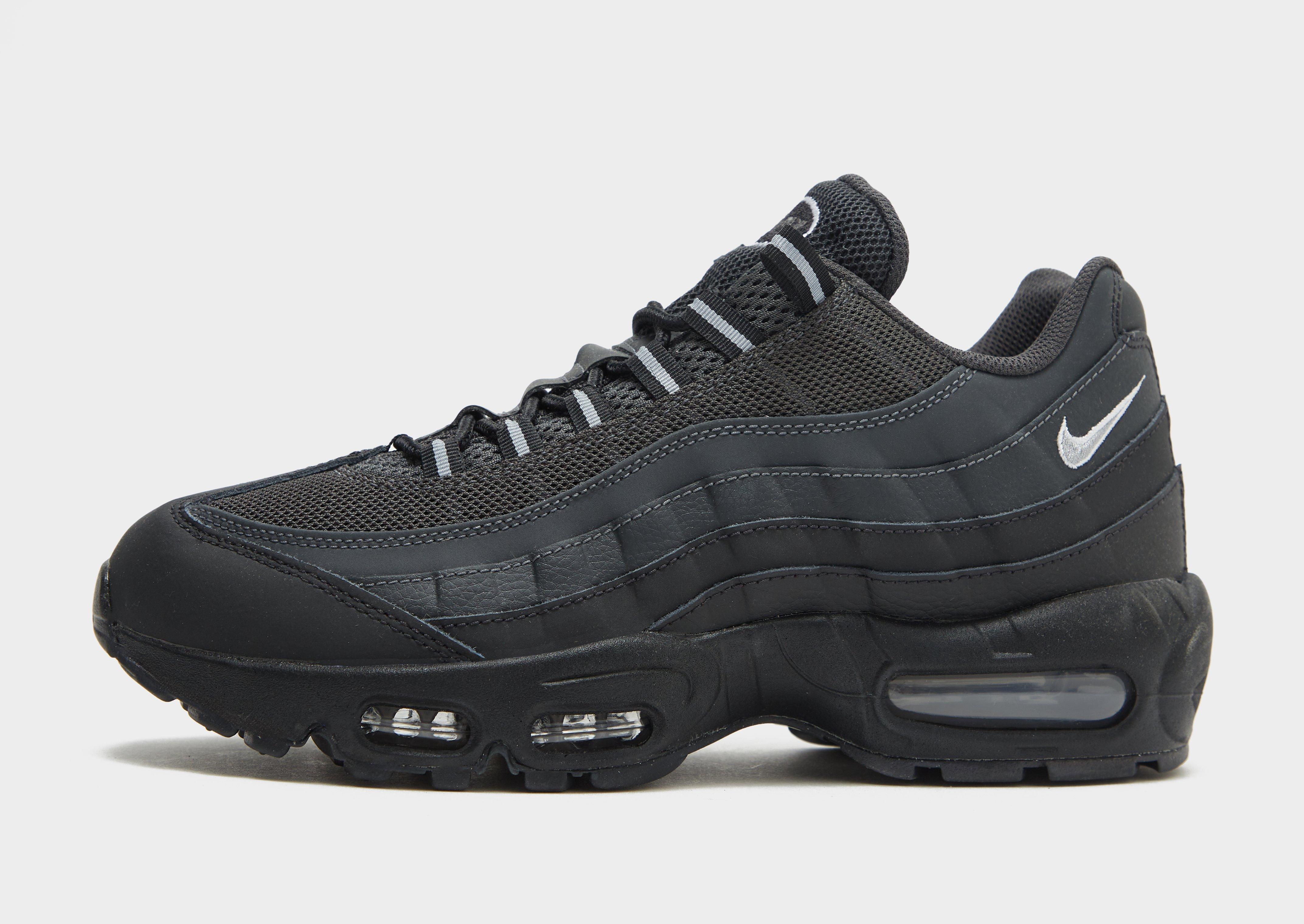 Black Nike Air Max 95 JD Sports Global