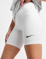 Nike Pantalón Corto Core Swoosh Cycle