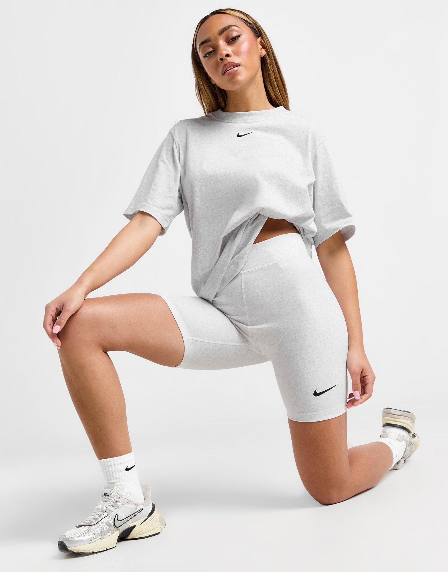 Nike Pantaloncino Ciclista Core Swoosh