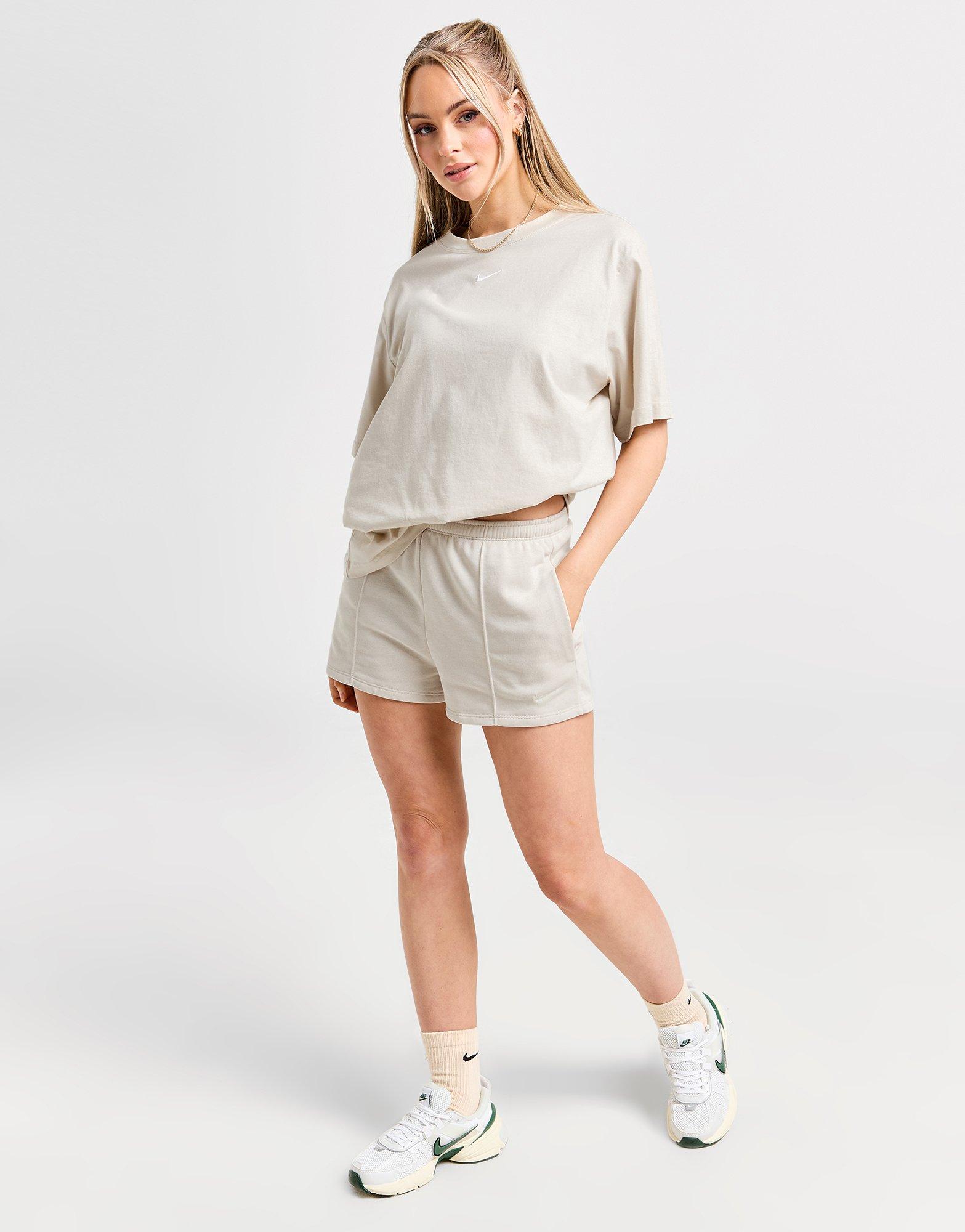 Nike Essential Sportswear Chill French Terry Shorts