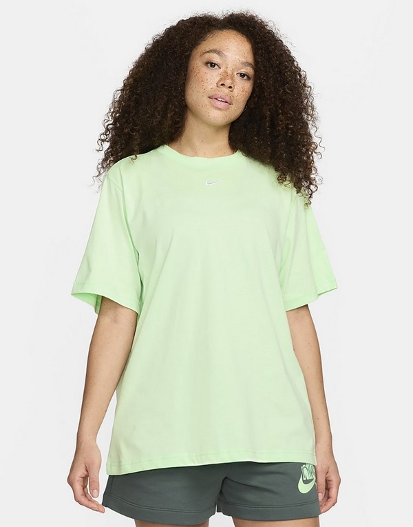 Nike Camiseta Sportswear Essential Oversized para Mujer