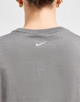 Nike Swoosh Crop T-Shirt Dames