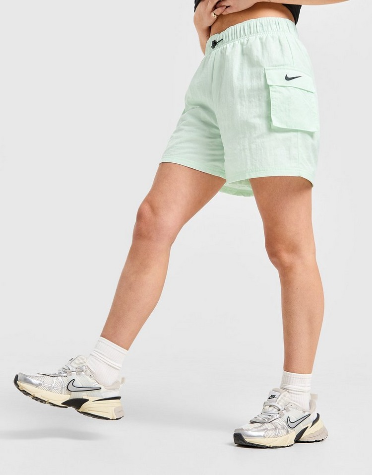 Nike Essential Woven Cargo Shorts
