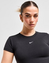 Nike Camiseta Chill Knit de Essential Sportswear