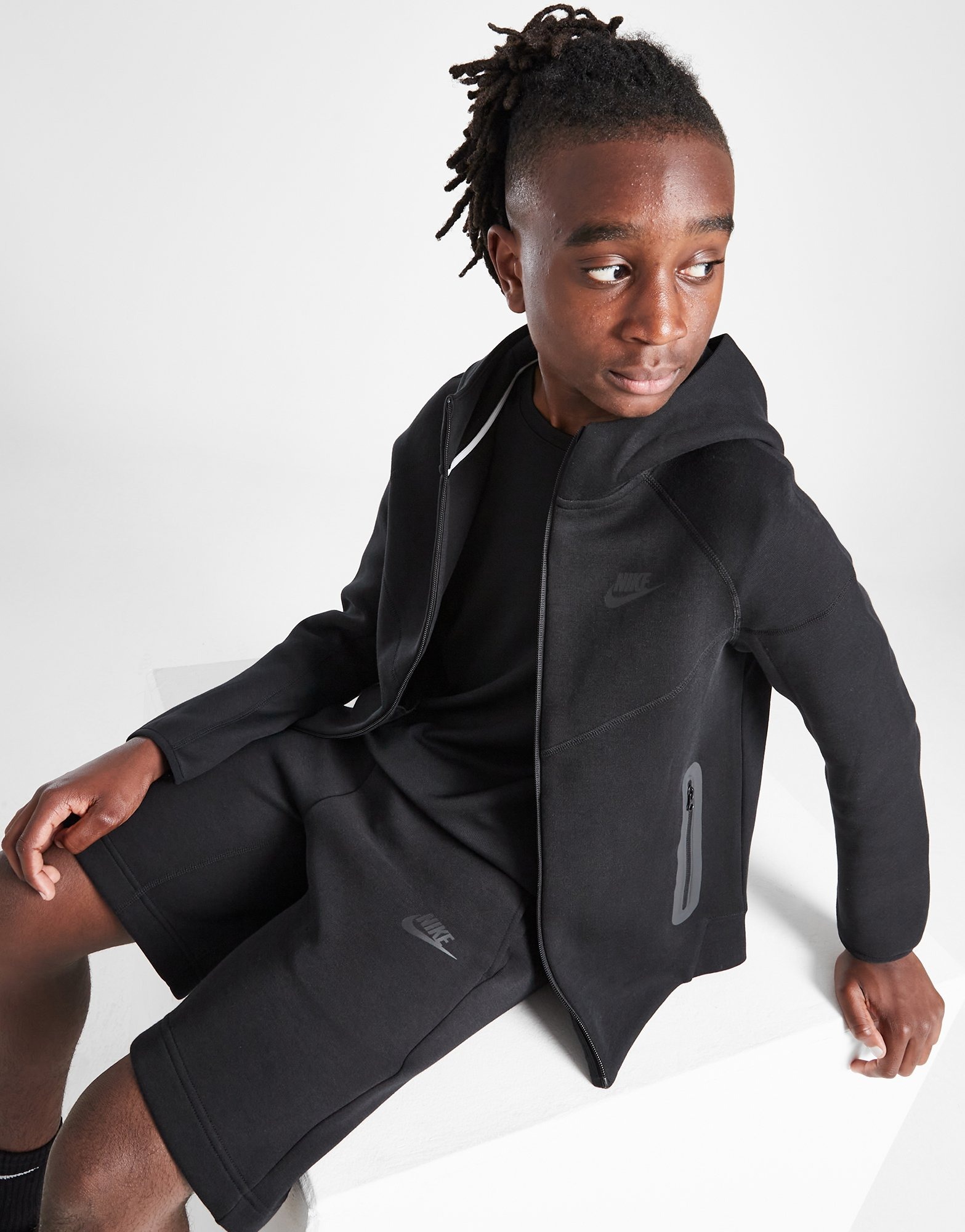 jd nike tech fleece black