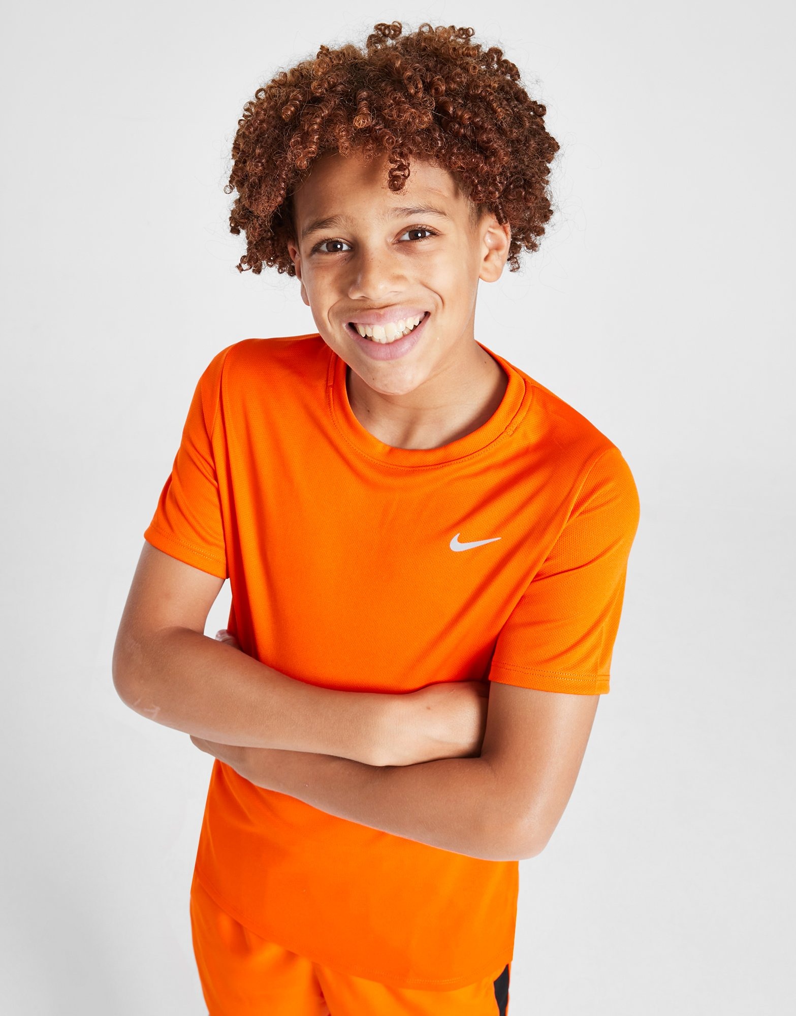 Nike MILER TEE em | JD Sports