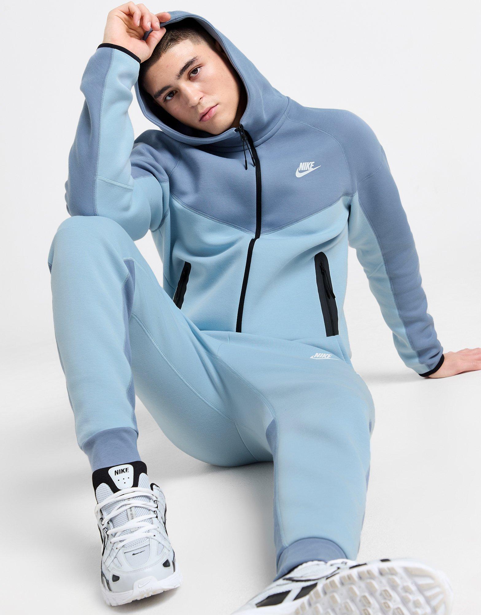 Cheap nike tech tracksuit best sale