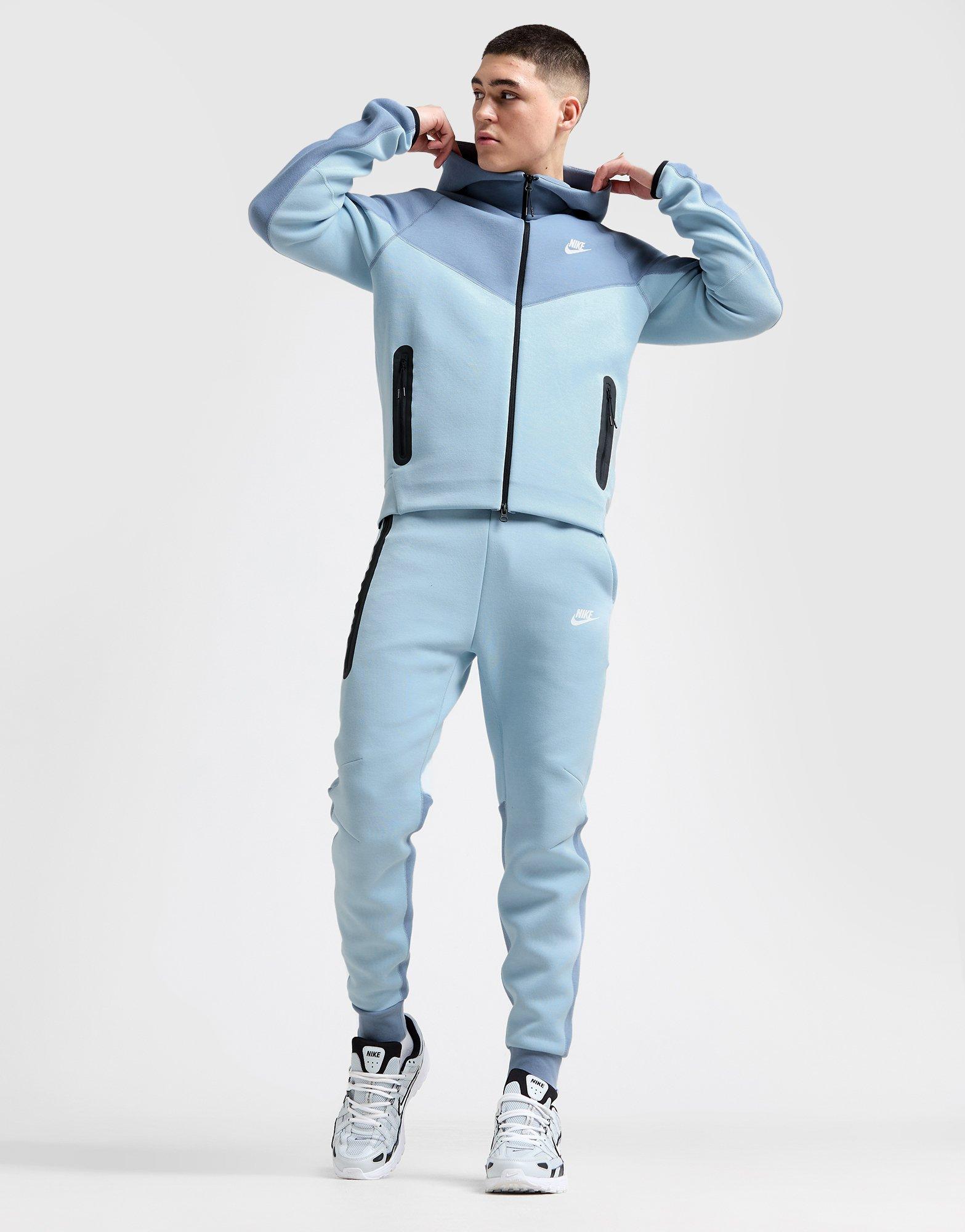 Nike Tech Fleece Hoodie