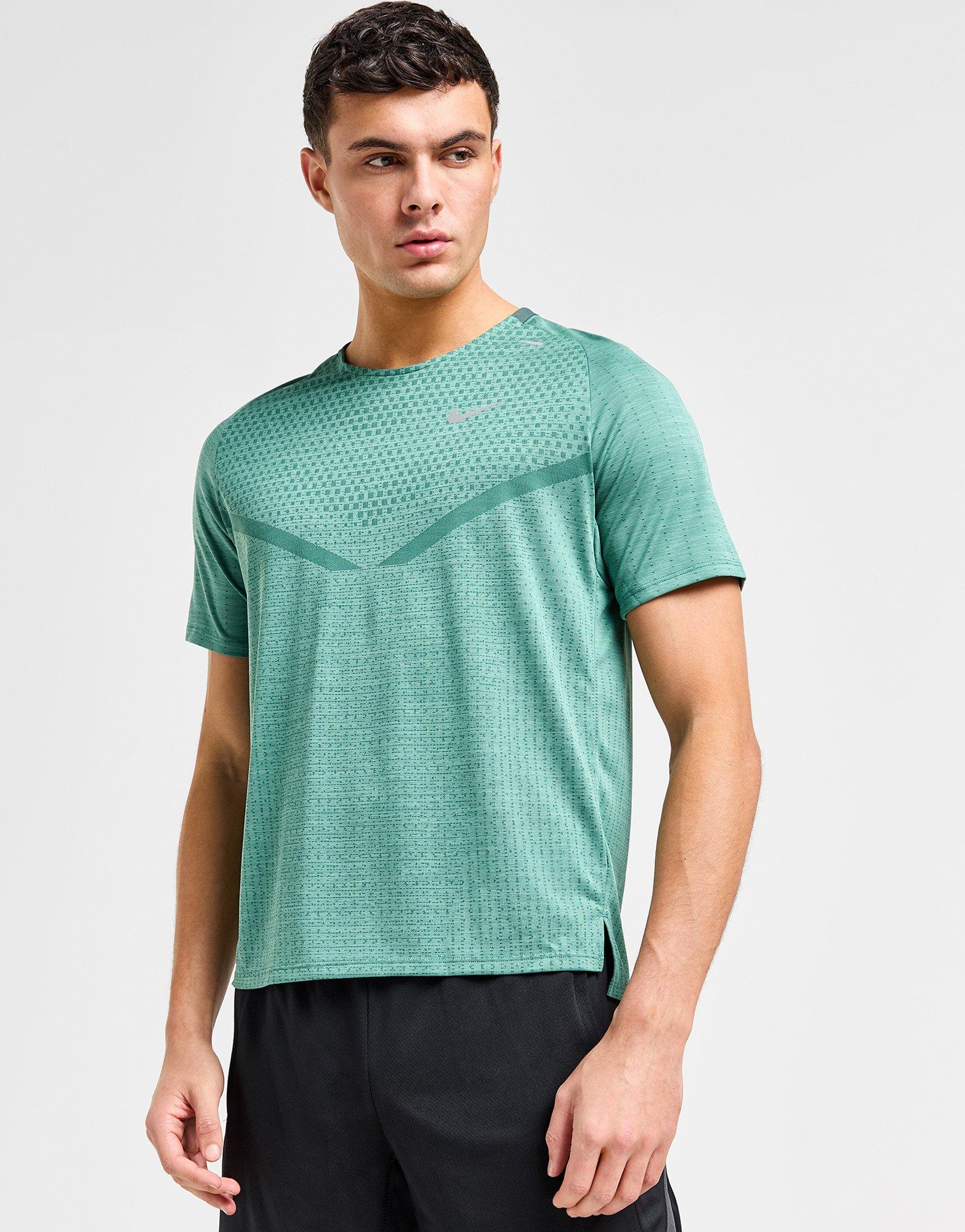 Nike TechKnit T-shirt Herr