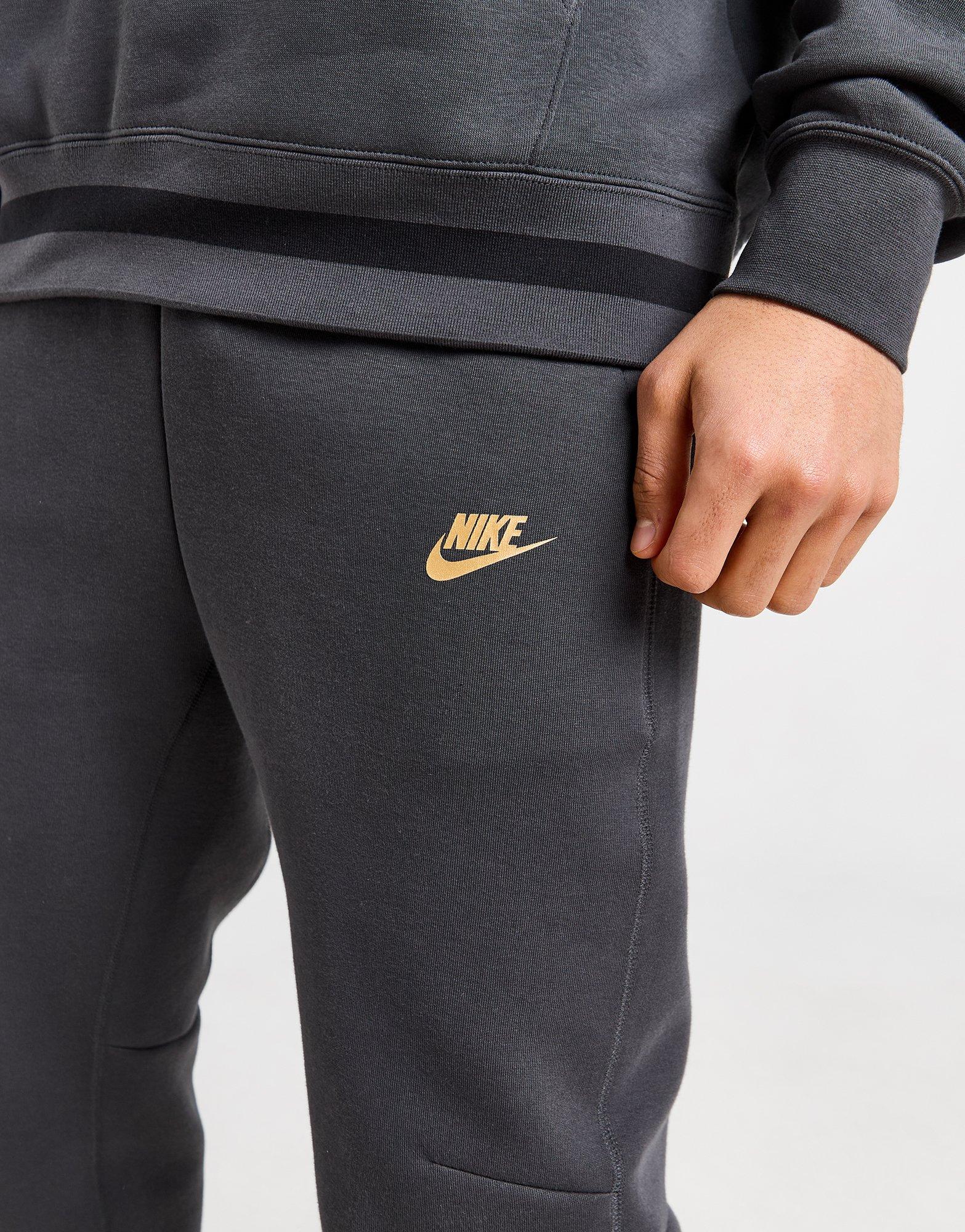 Nike Tech Fleece Joggers
