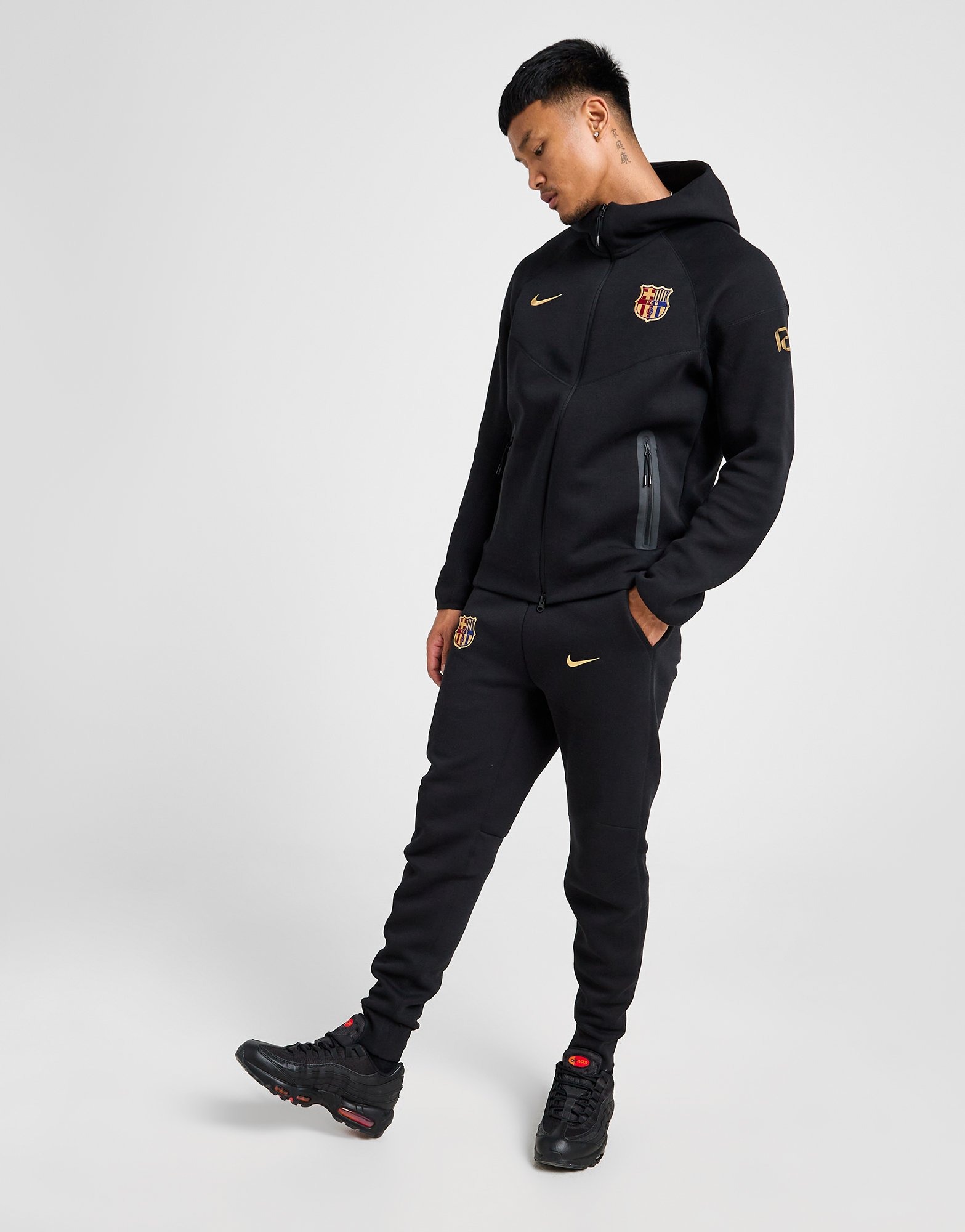 Barcelona nike tech fleece online