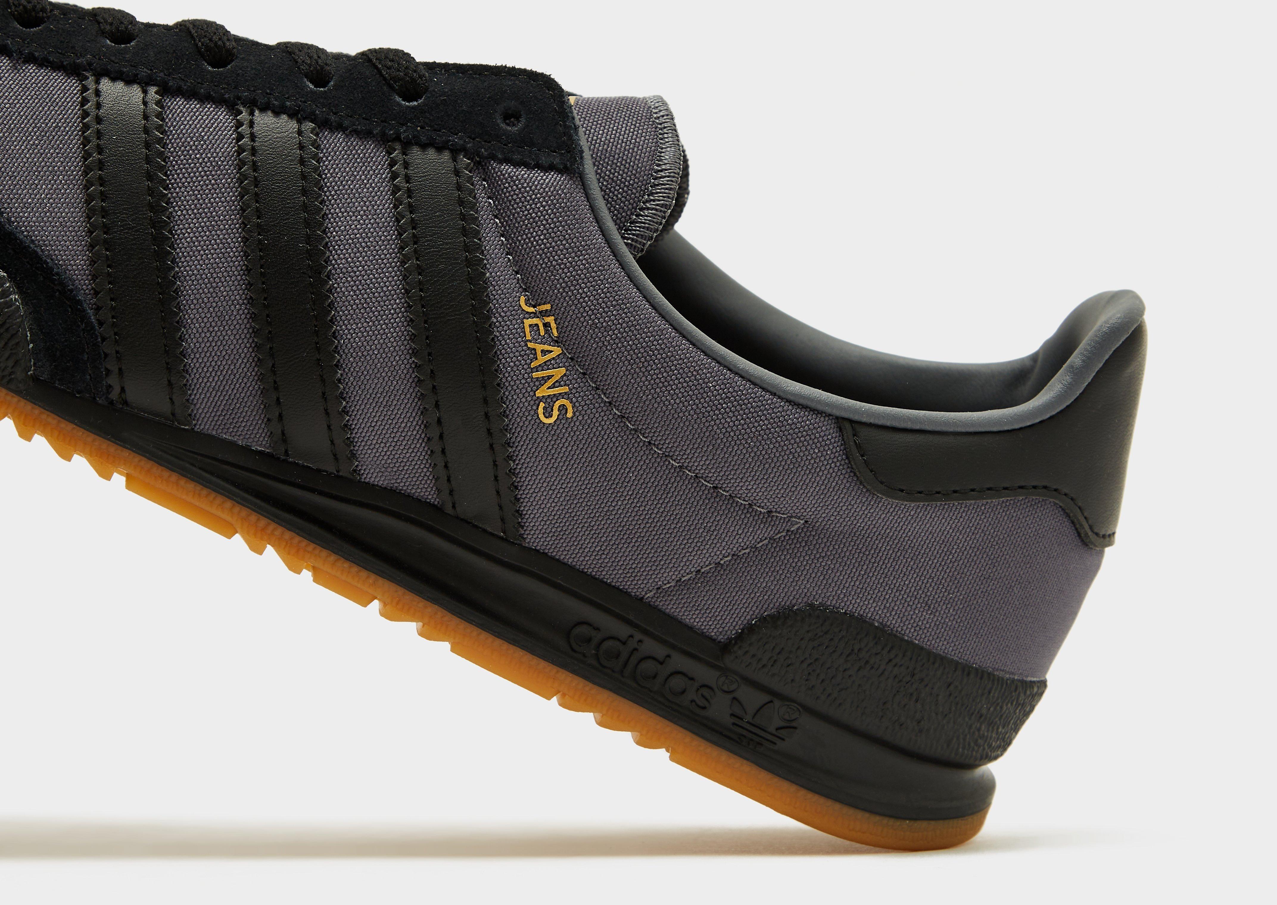 Adidas jeans grises hotsell