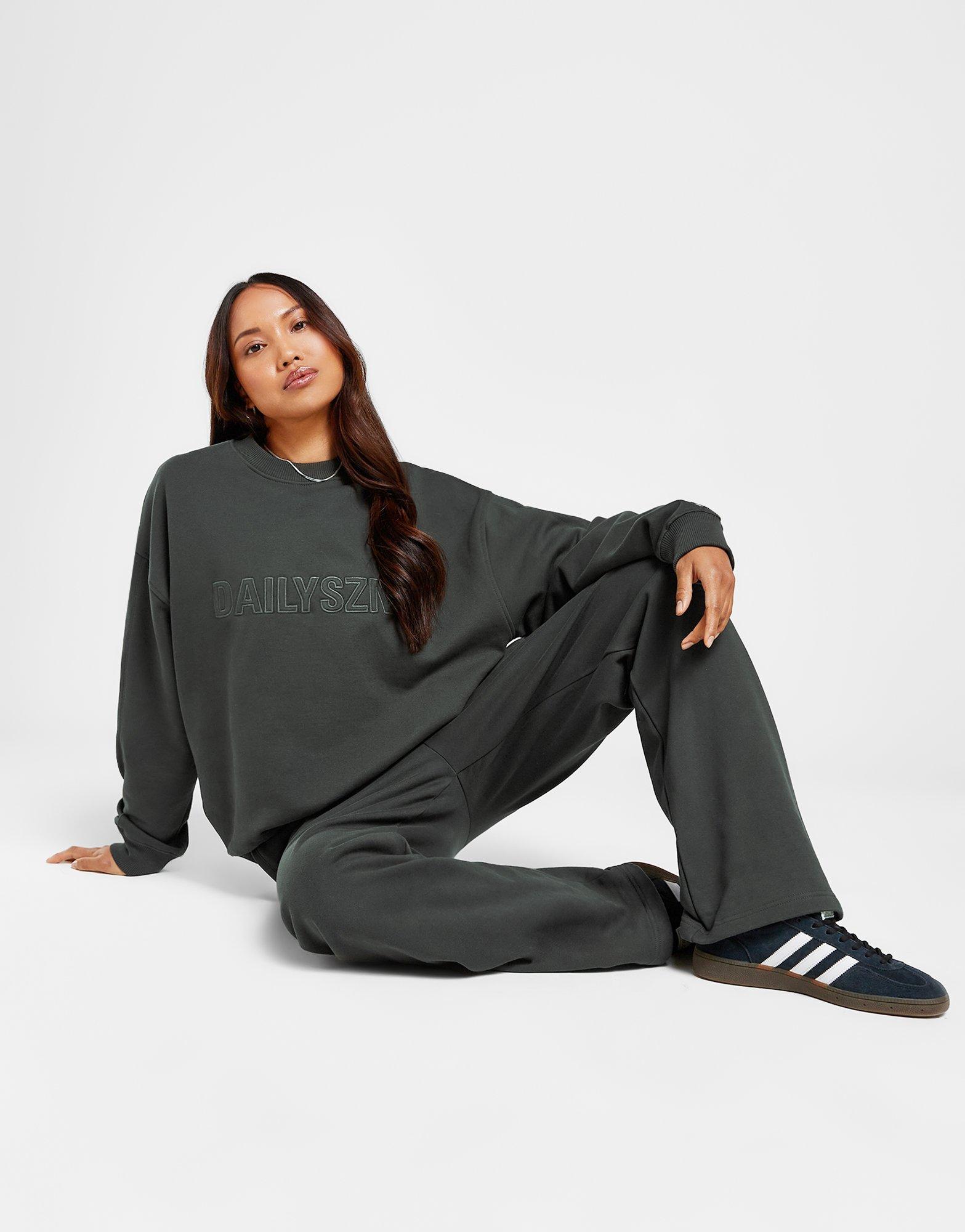 DAILYSZN Crew Sweatshirt