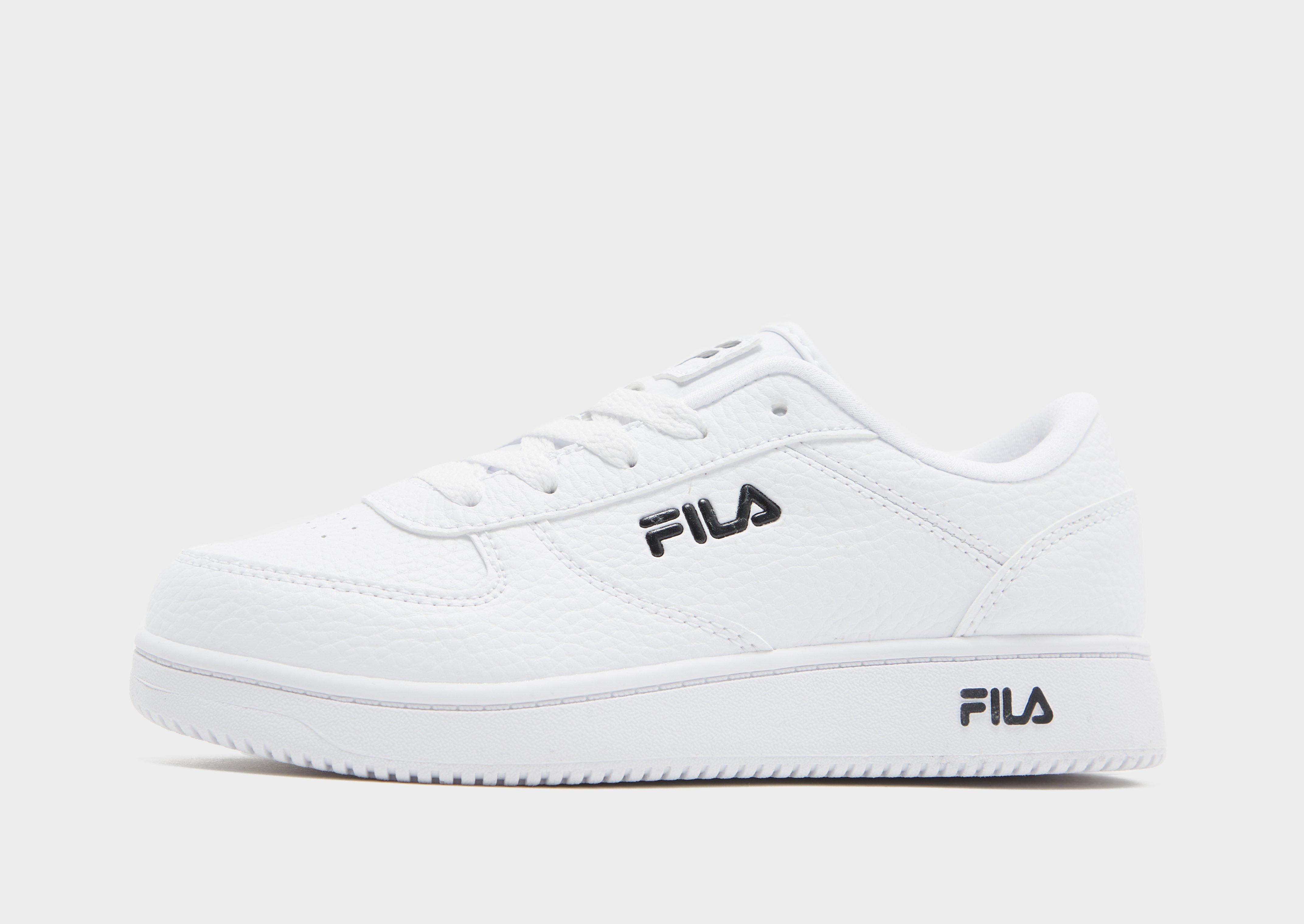 valkoinen-fila-boltex-children-jd-sports-suomi
