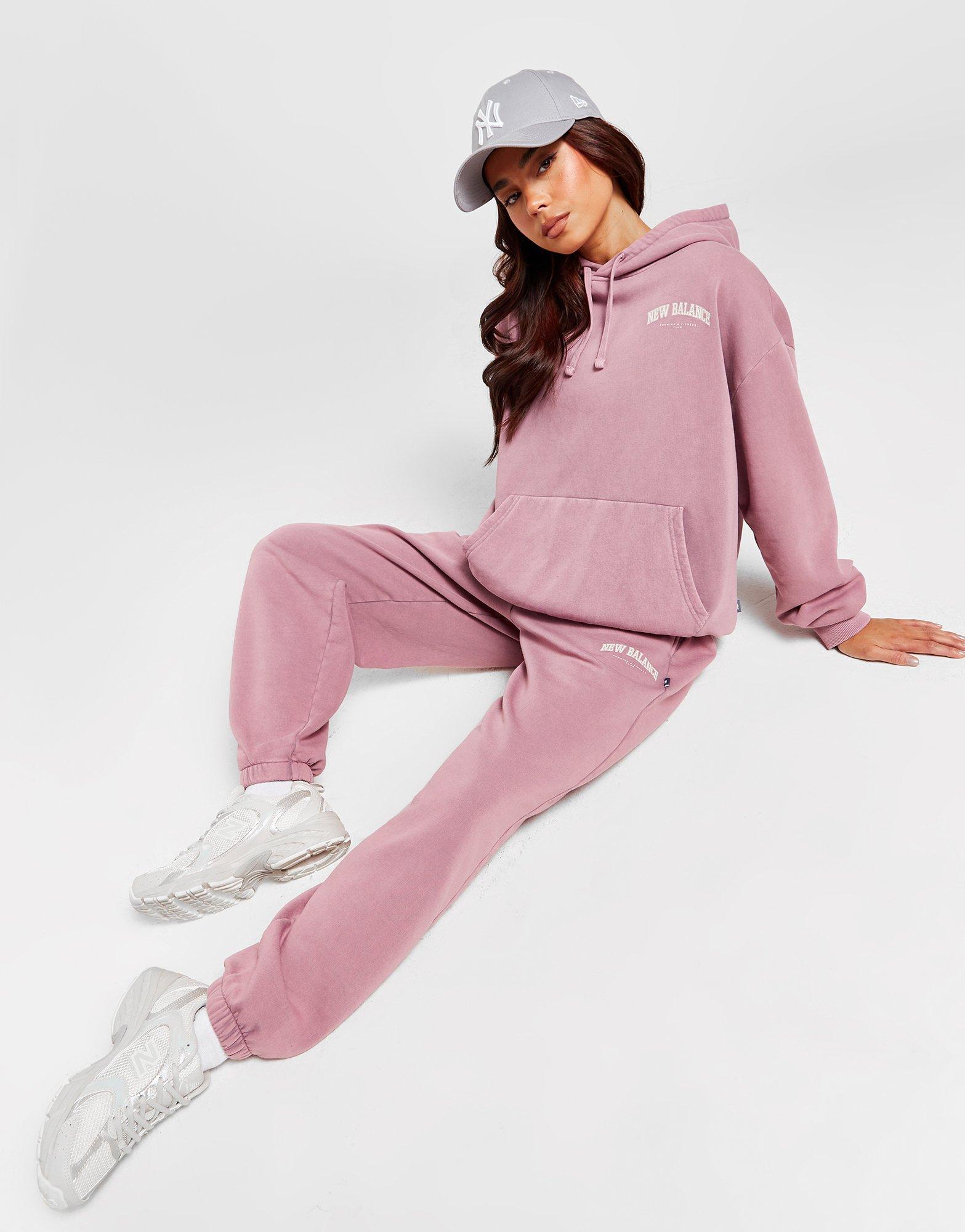 New balance best sale sweatpants womens