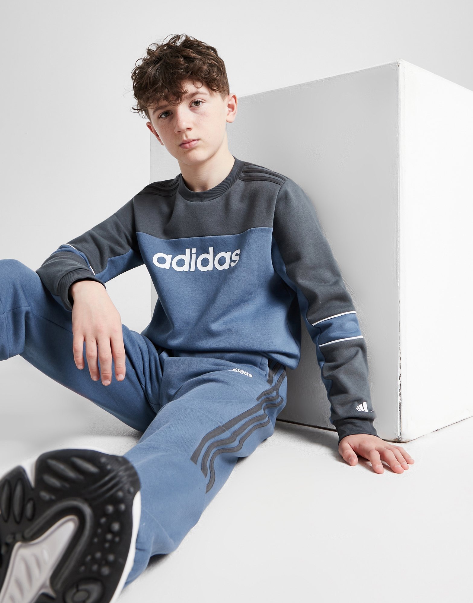 adidas Tuta Completa Fleece Colour Block Crew Junior in Grigio JD Sports