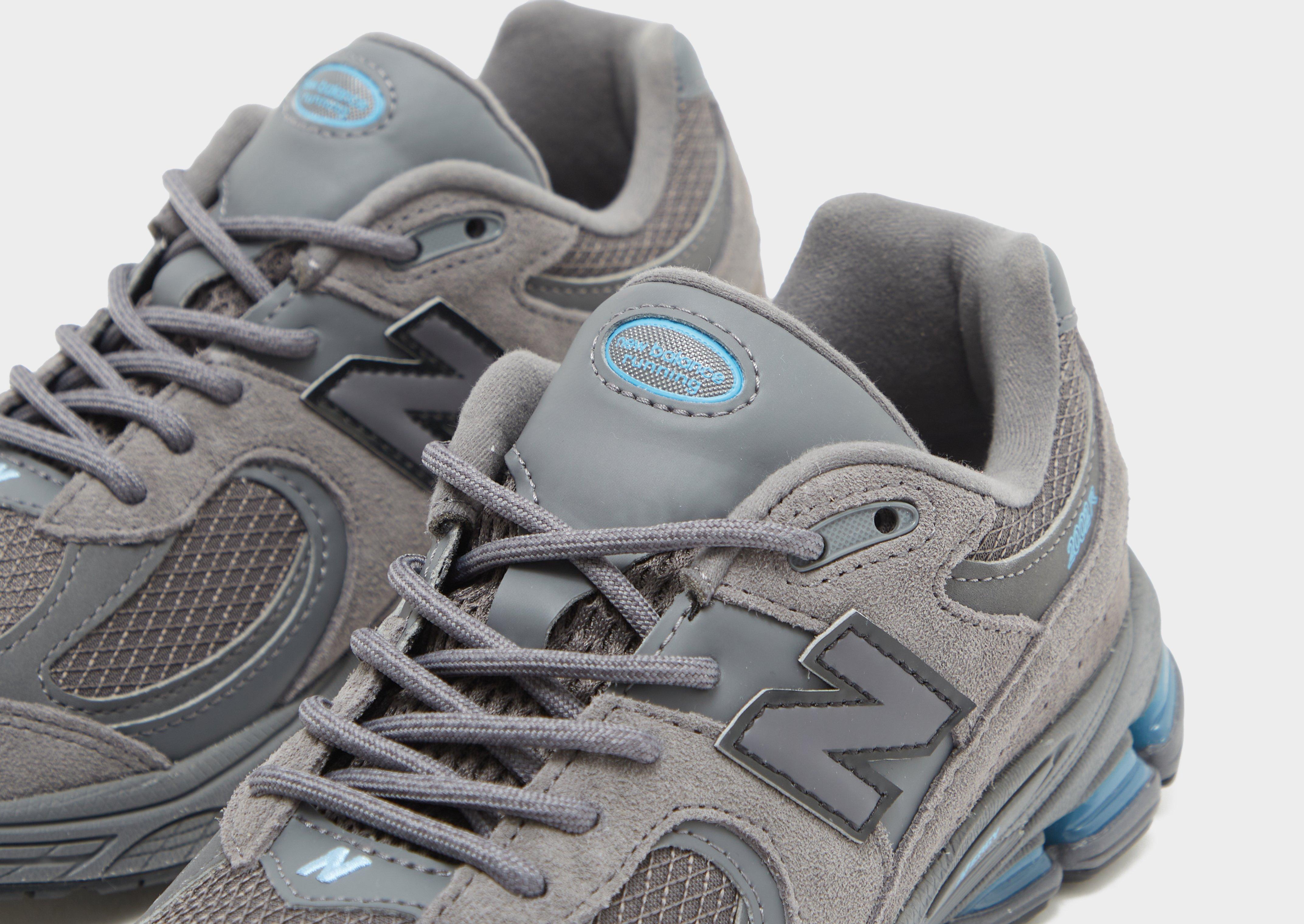 New Balance 2002R Junior