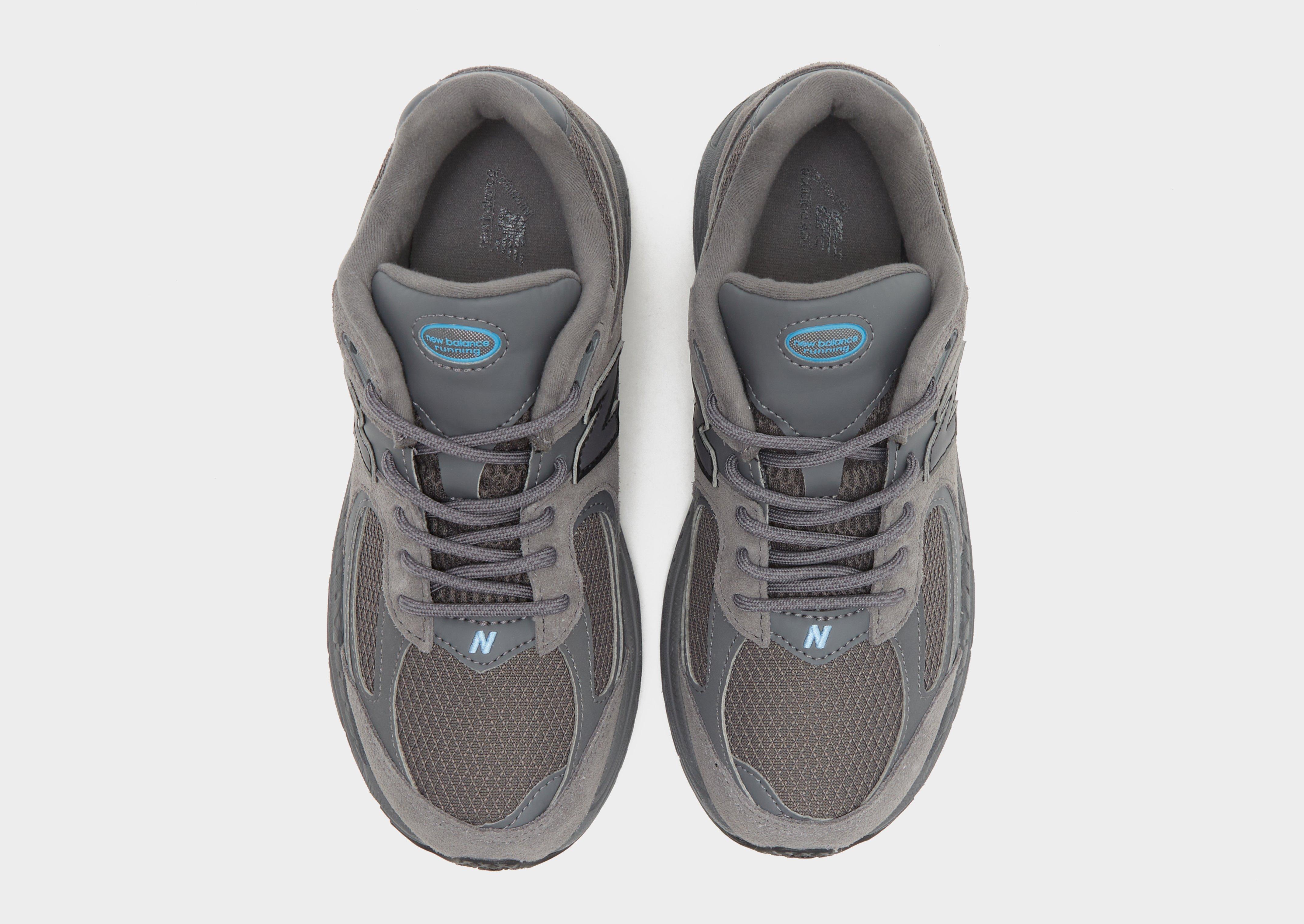 New Balance 2002R Junior