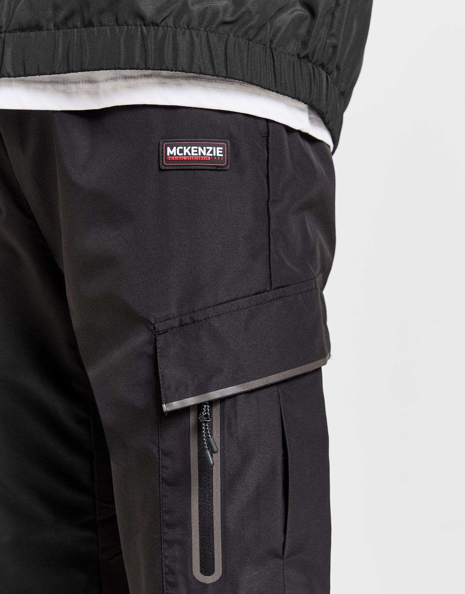 McKenzie Castle Woven Trainingshose