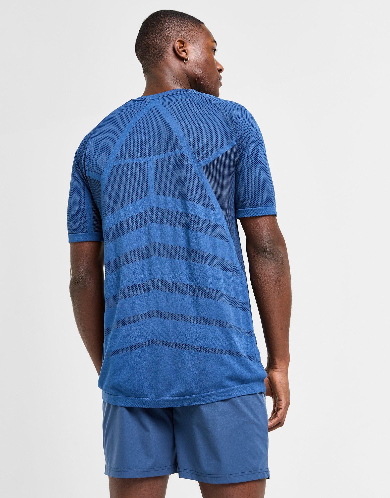 TECHNICALS Chevron T-Shirt