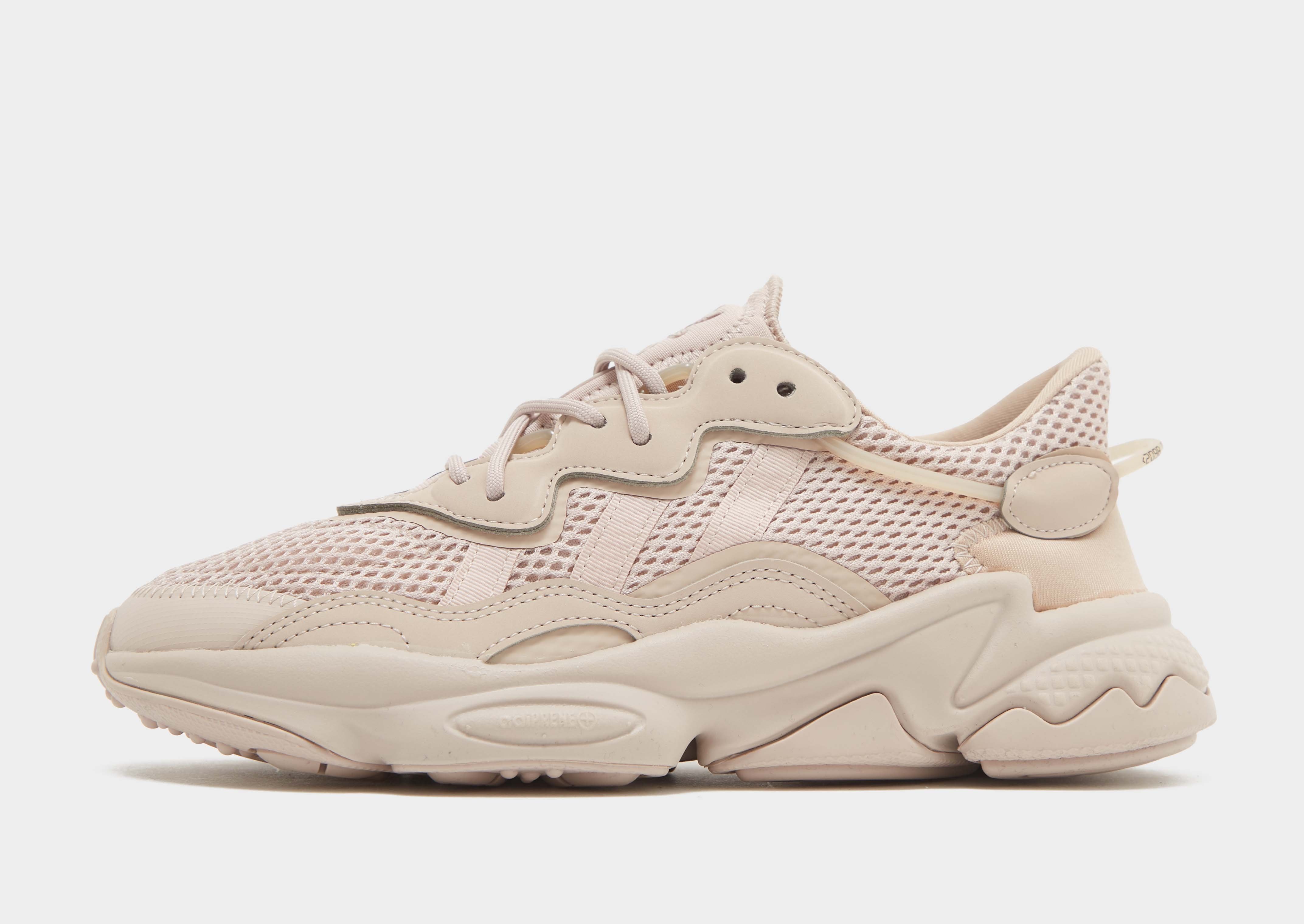 Adidas ozweego cream store
