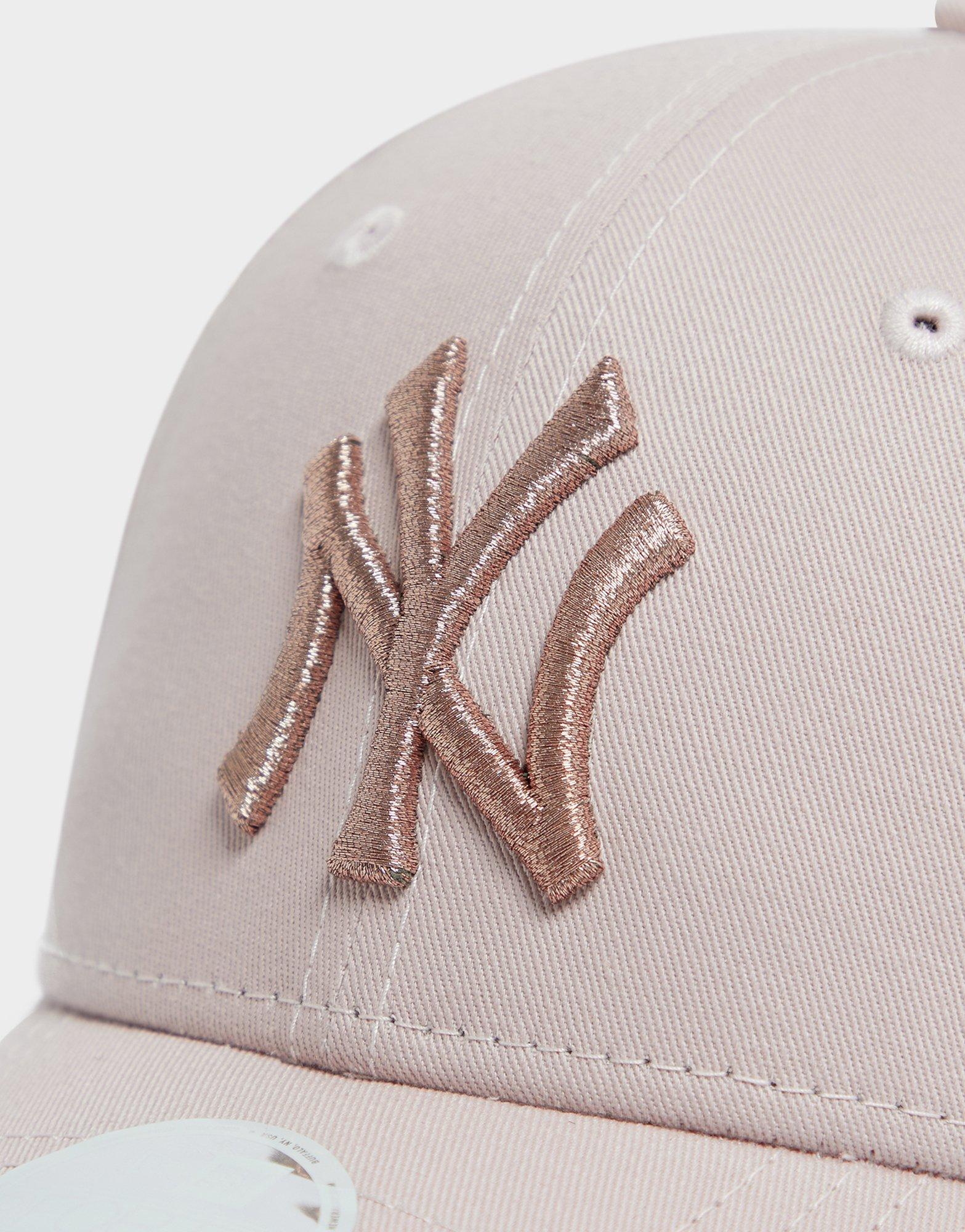 Rose gold outlet yankees hat