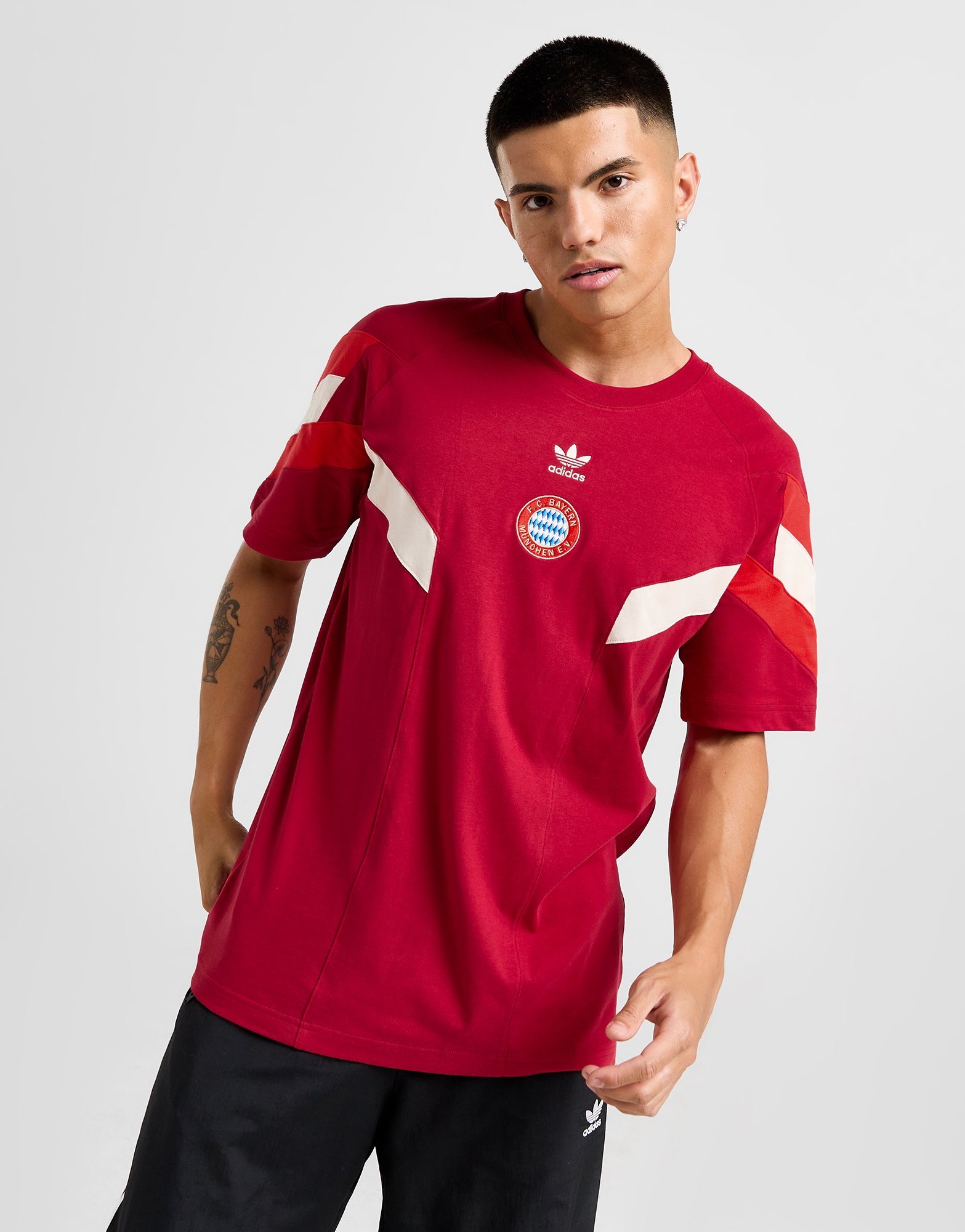 Adidas t shirt red best sale