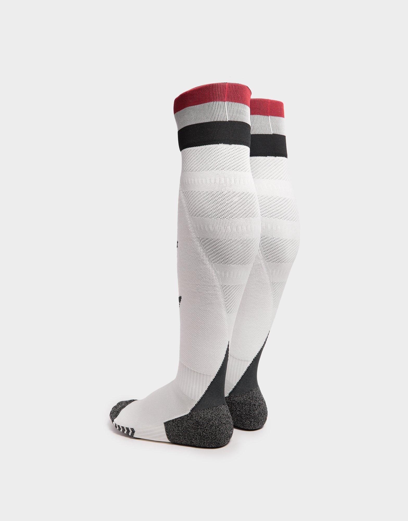 Manchester united third kit socks online