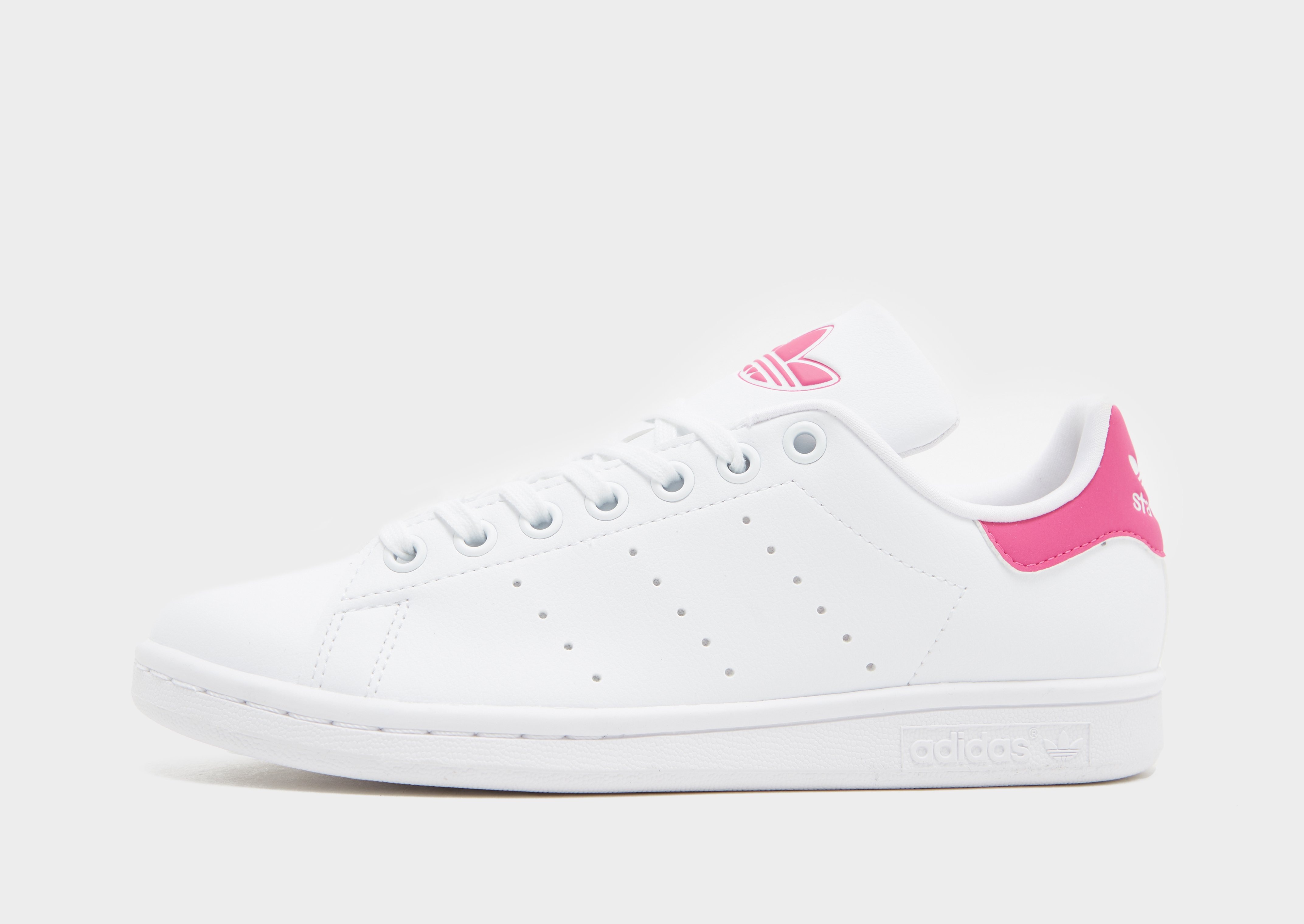 All white stan smiths junior shop