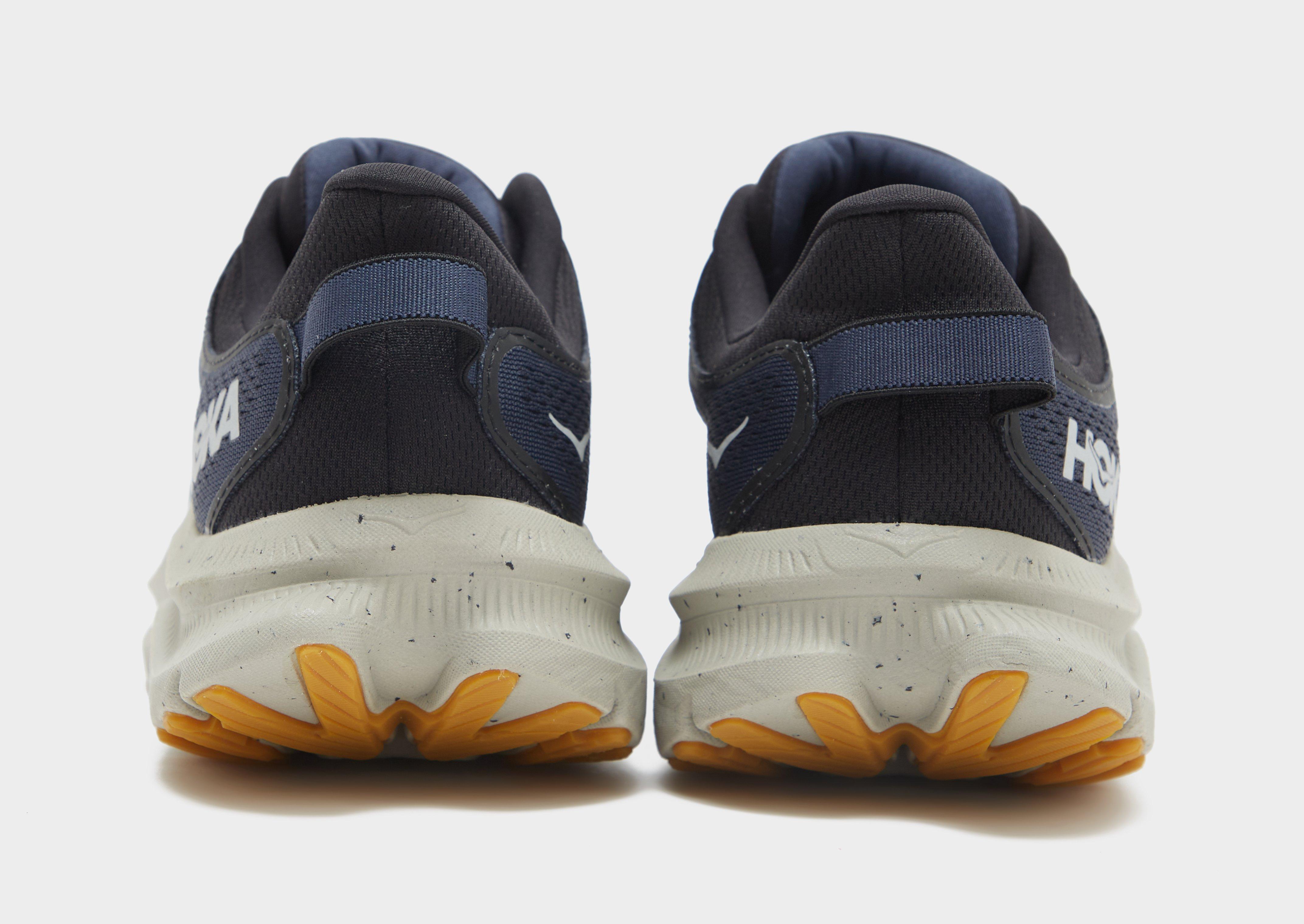 HOKA Kawana 2
