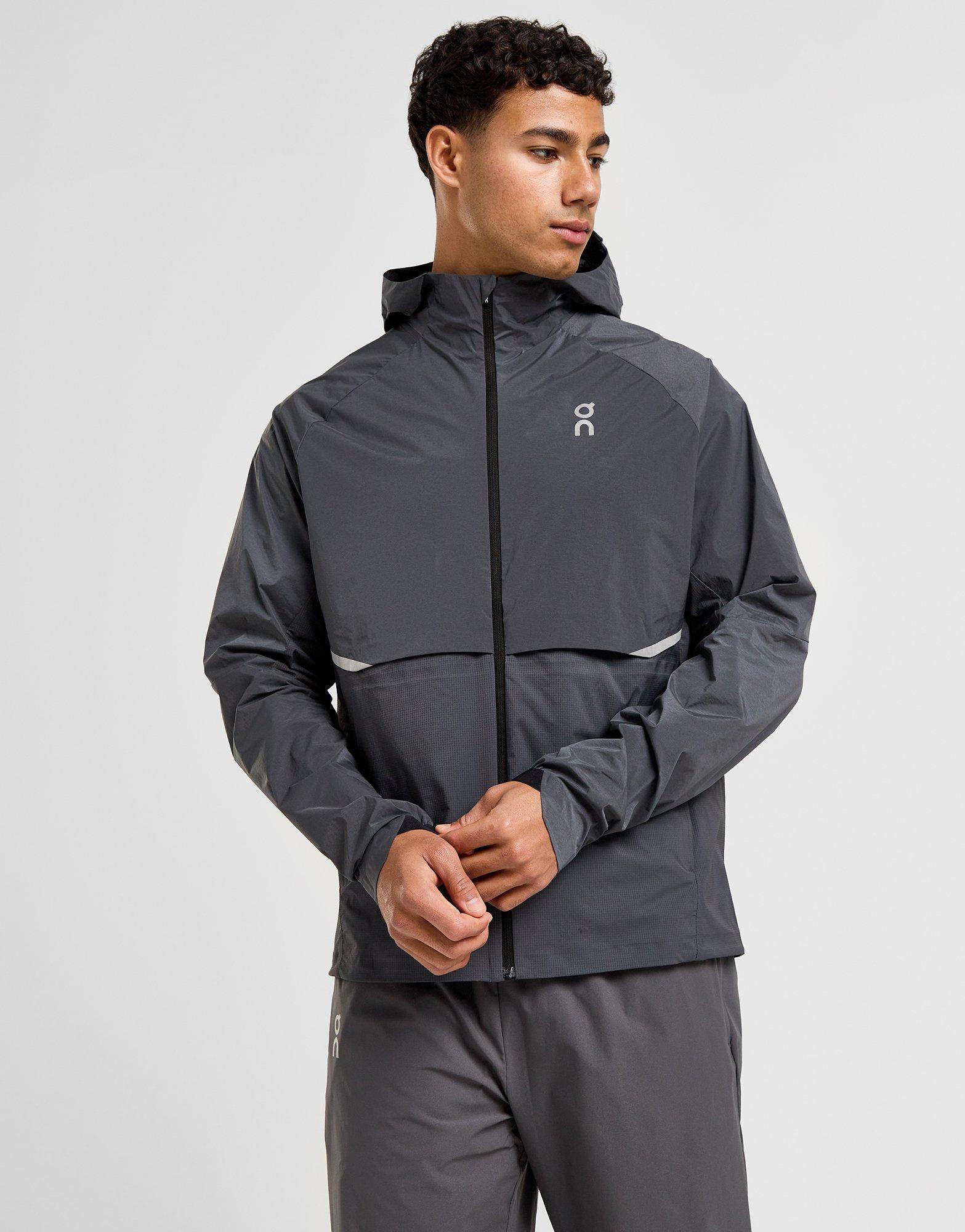 On Running Core Hooded Jacket